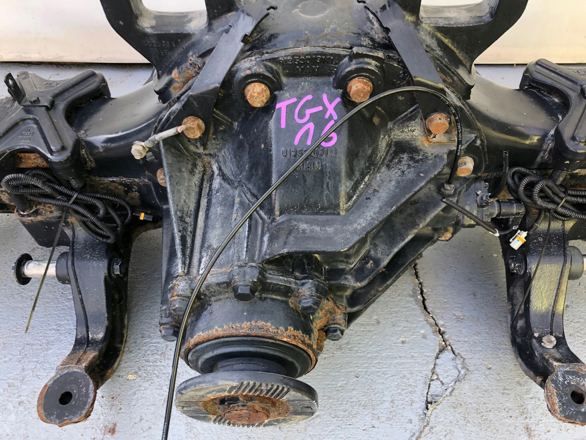 Inserto de puente trasero Man Tga Tgx Tgs Hy-1350 37/13 2,8 usado 2
