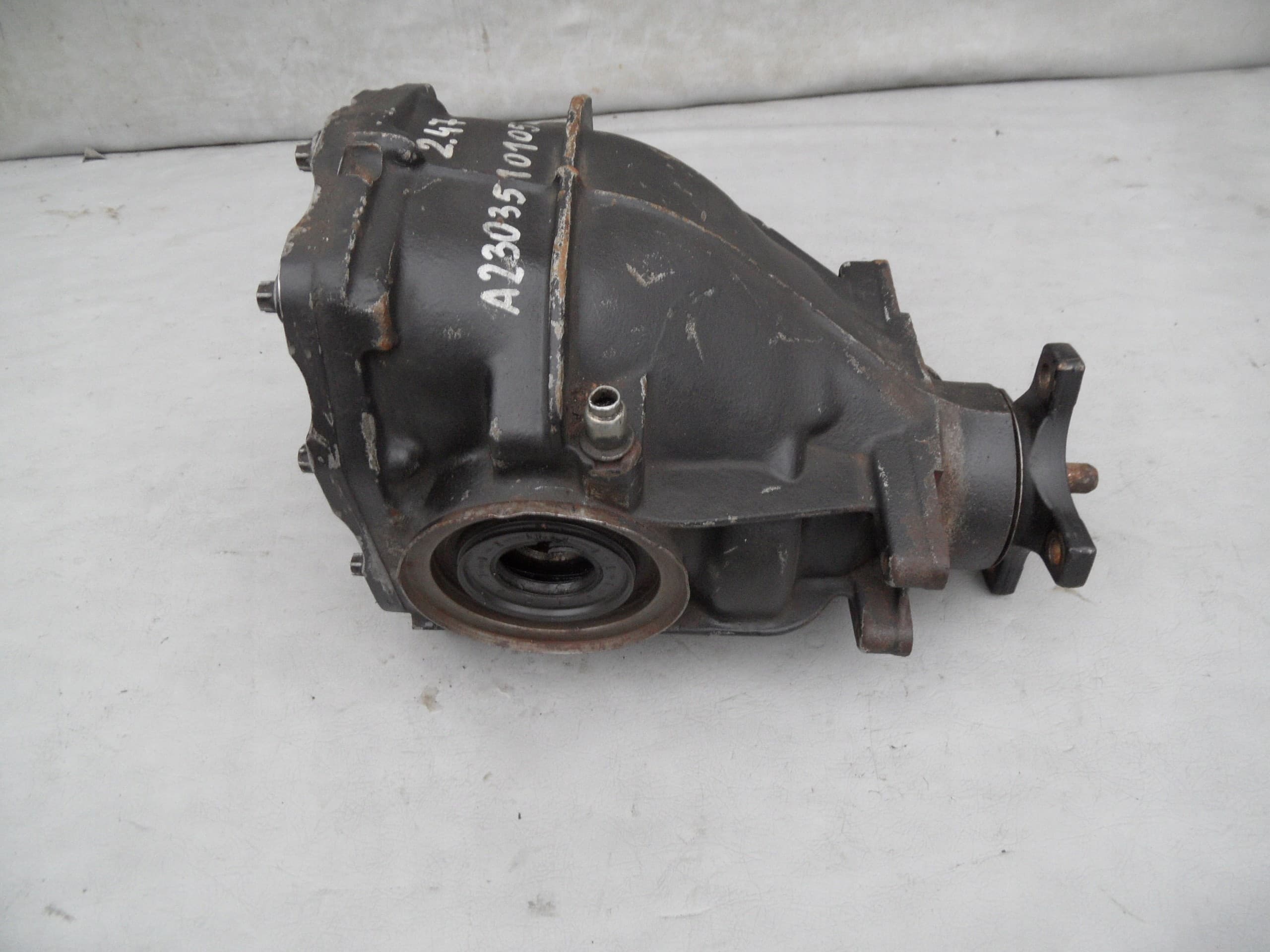 Puente Trasero Mercedes E Class W211 Cls W219 2.47 usado 3
