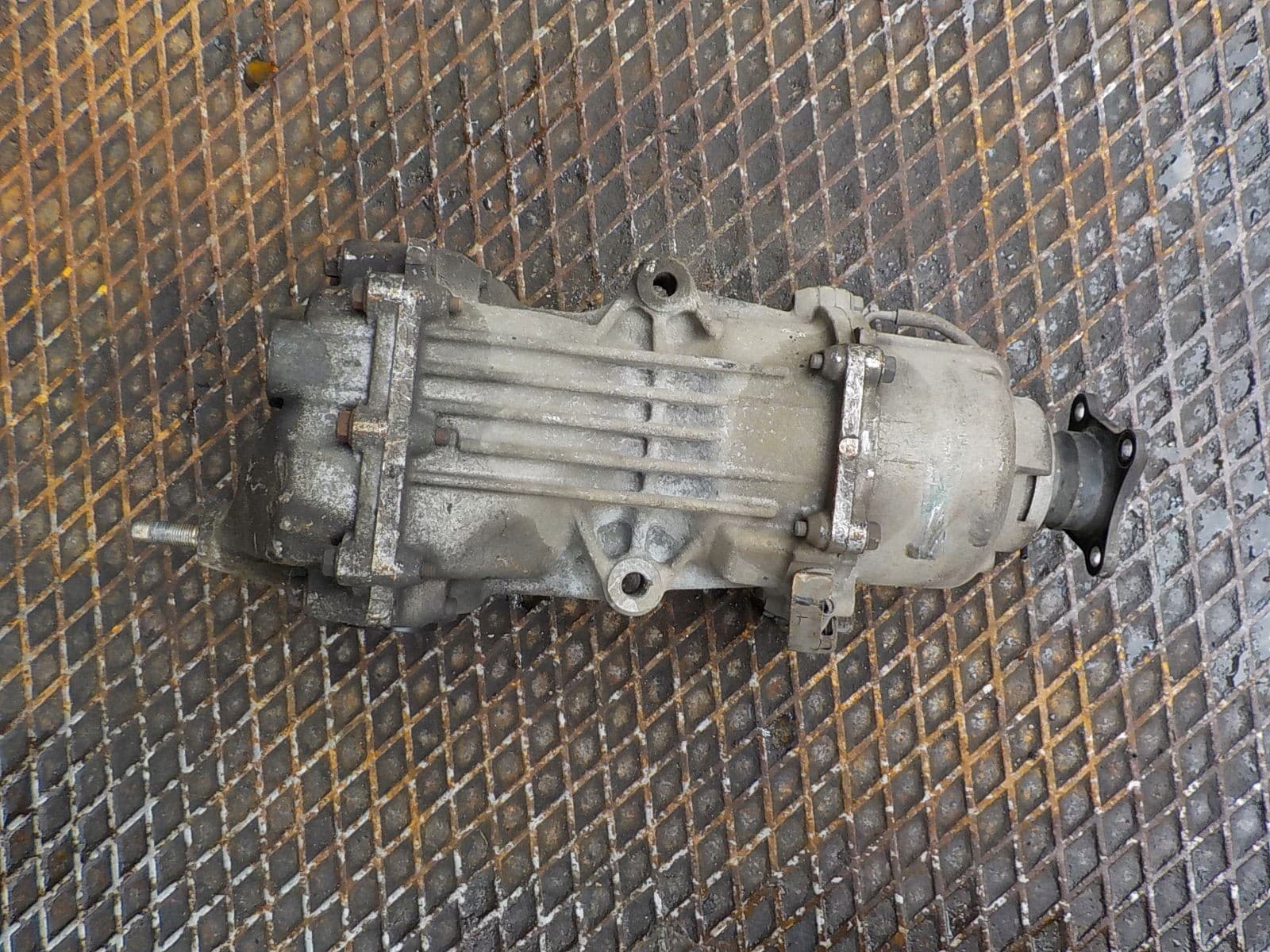 Puente Diferencial Original Nissan Qashqai J10 2.0 DCI usado 2