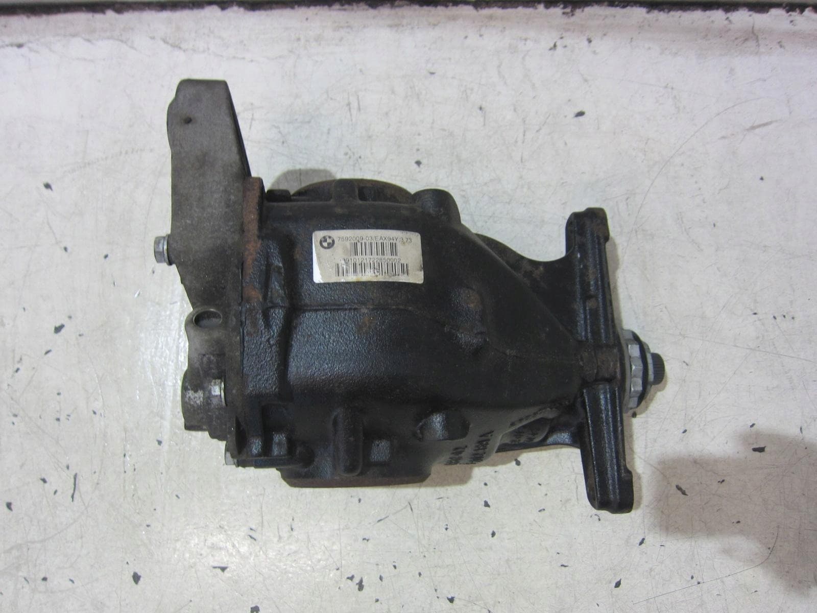 Puente Trasero BMW X3 F25 N52 2.8 Diferencial 3.73 7592009 usado 3