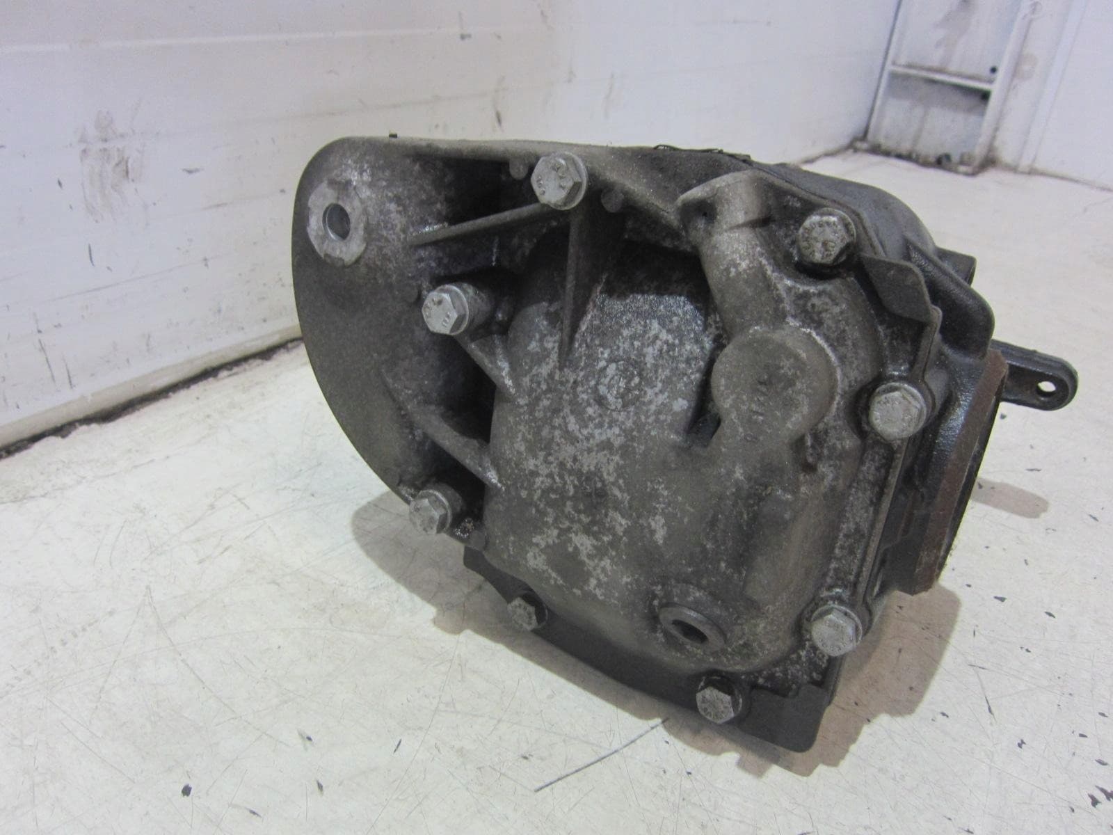 Puente Trasero BMW X3 F25 N52 2.8 Diferencial 3.73 7592009 usado 4