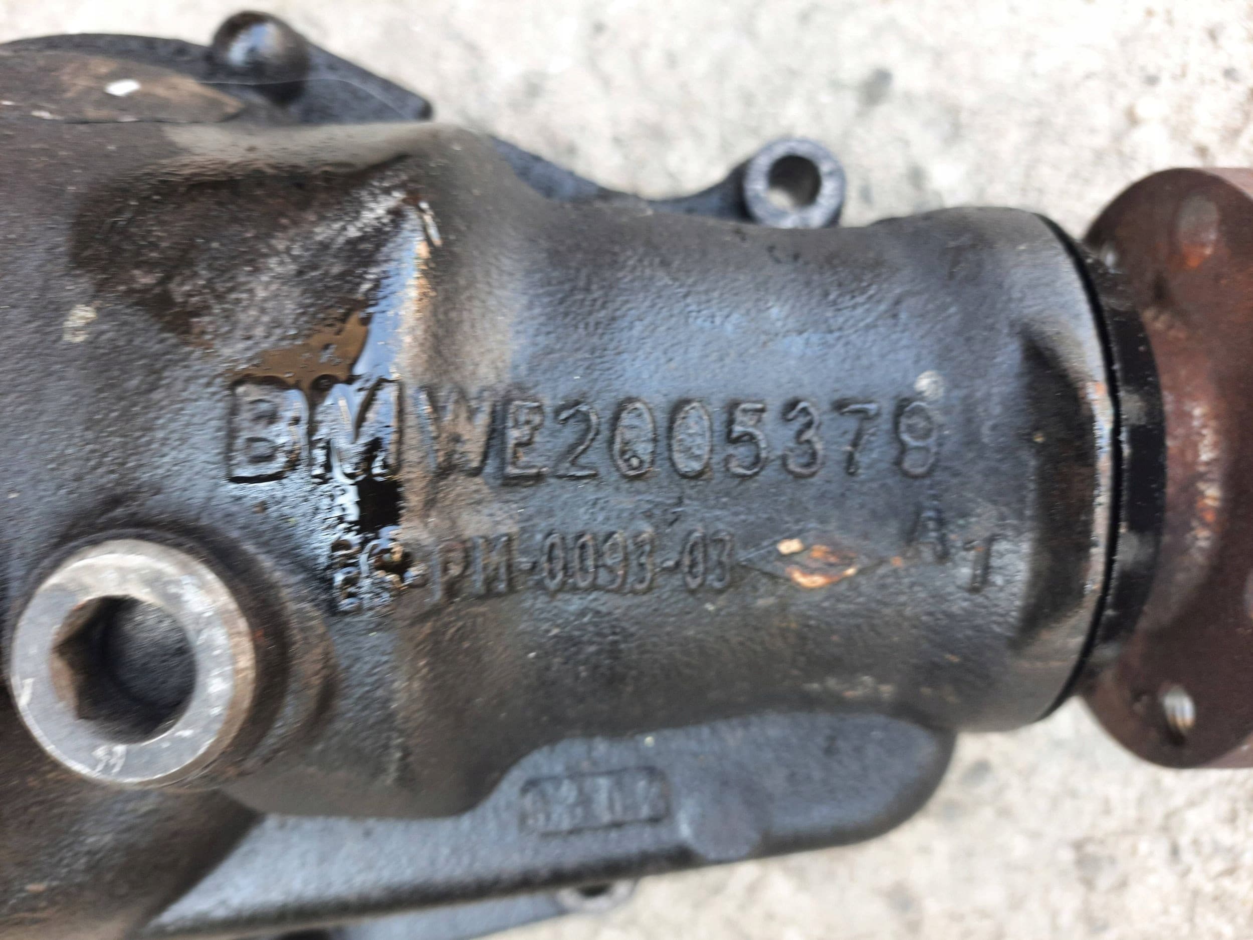 BMW E83 X3 Puente Diferencial Delantero 3.23 7544473 usado 4
