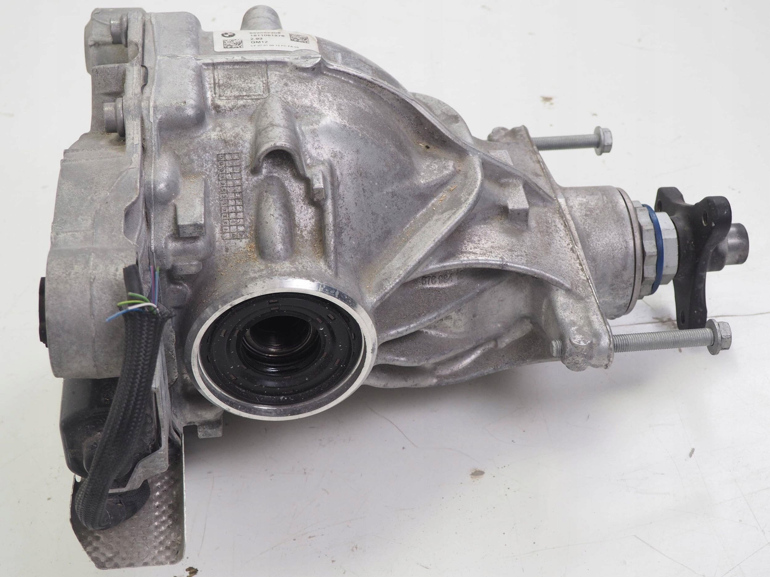 Diferencial Puente Trasero BMW G14 G15 8695523 2.93 usado 3
