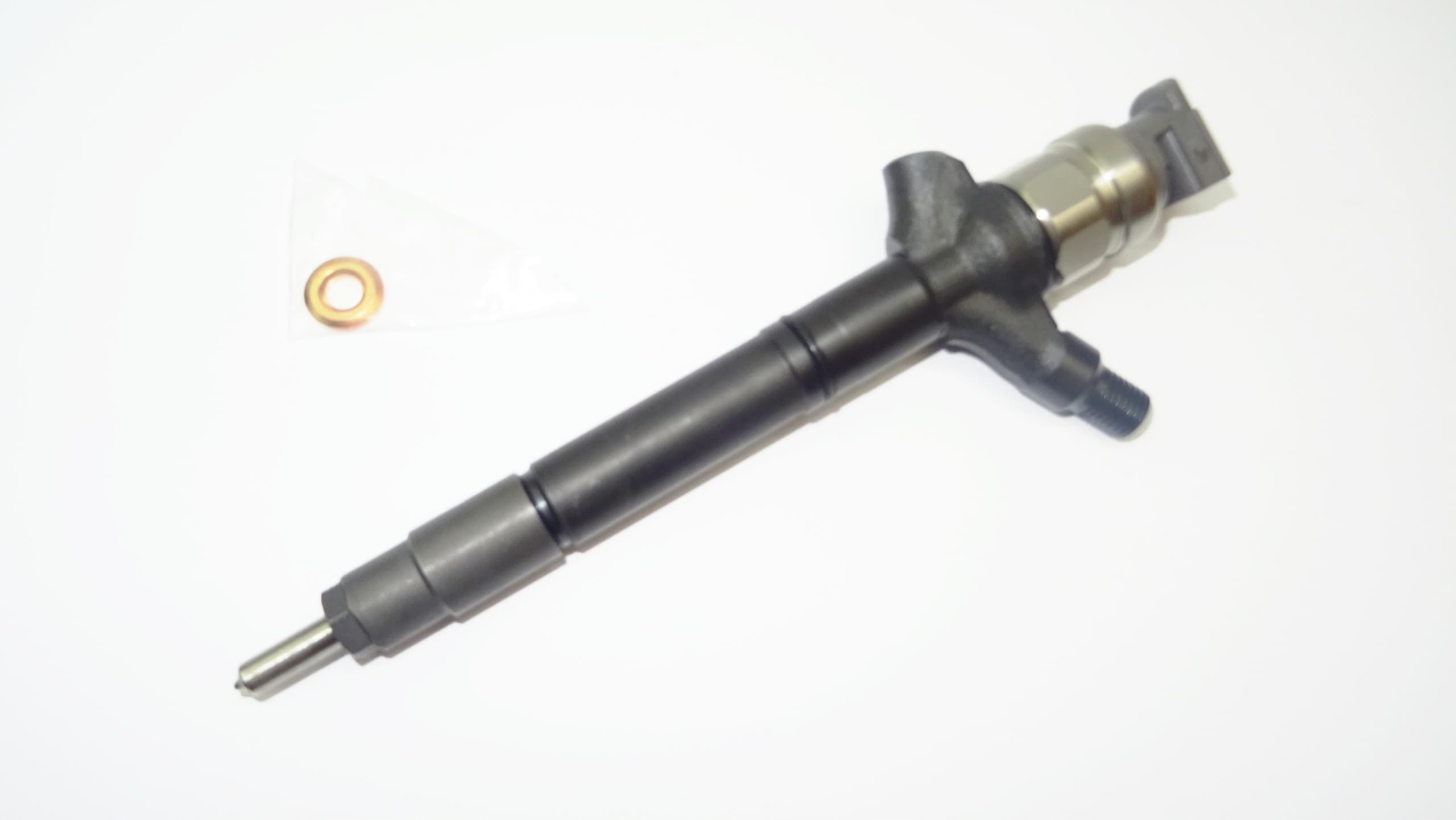 Inyector Denso DCRI107670 nuevo 8