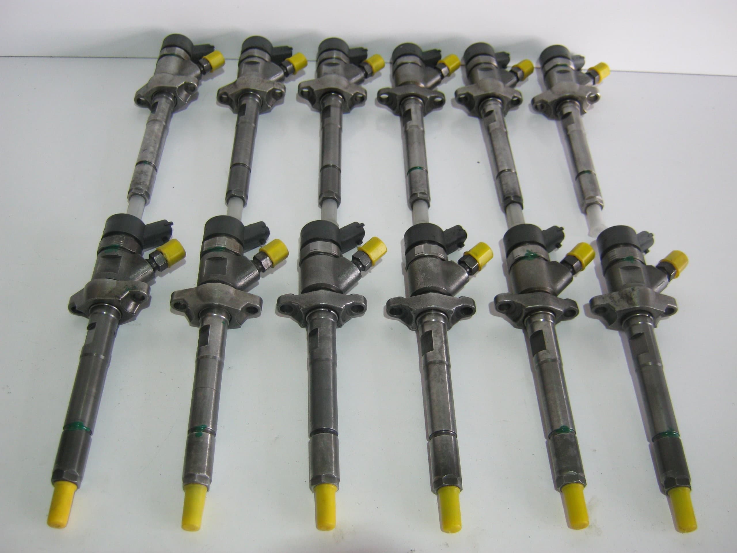 Inyector Bosch para motor diésel original, 3 piezas nuevo