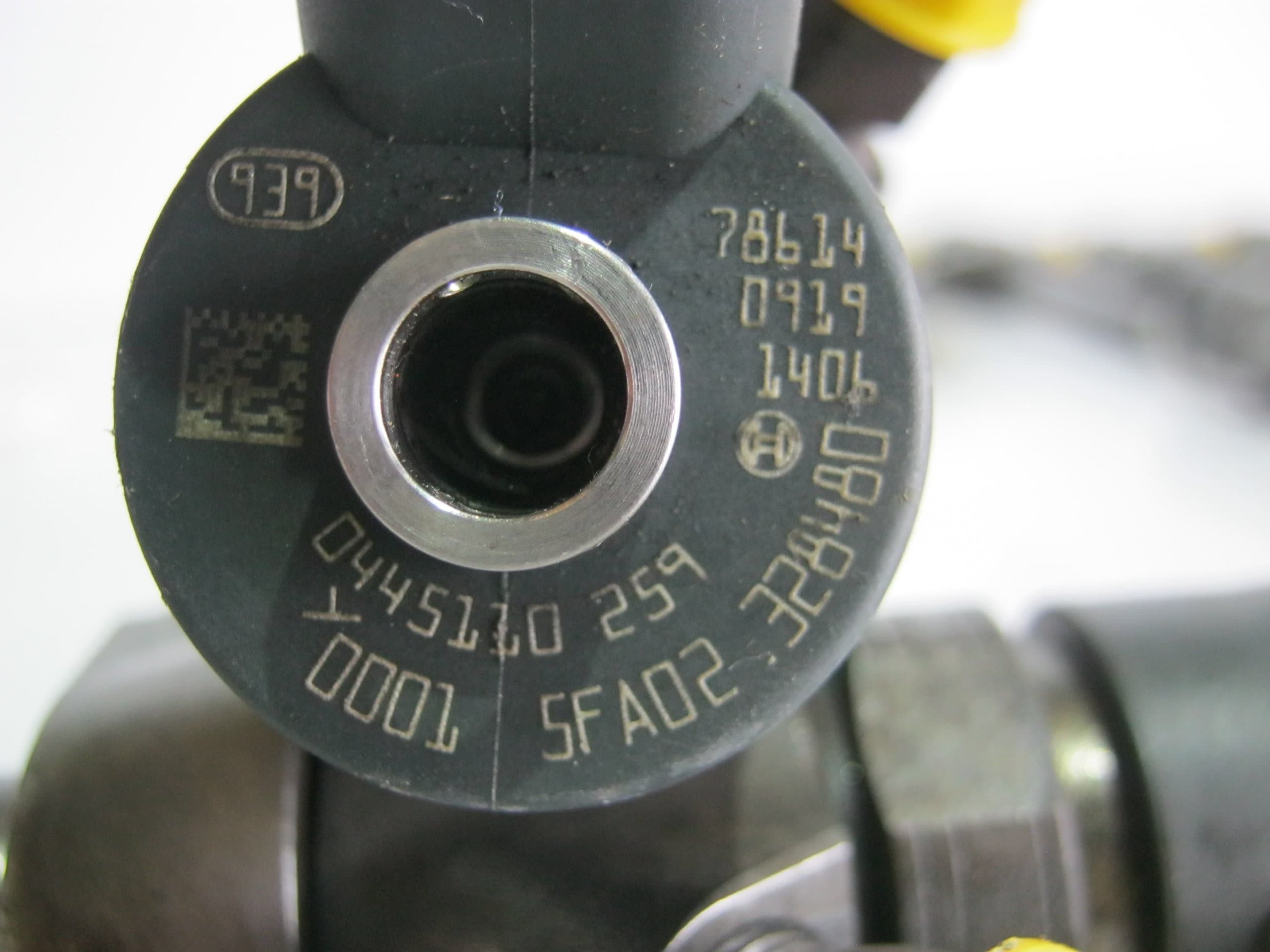 Inyector Bosch para motor diésel original, 3 piezas nuevo 7