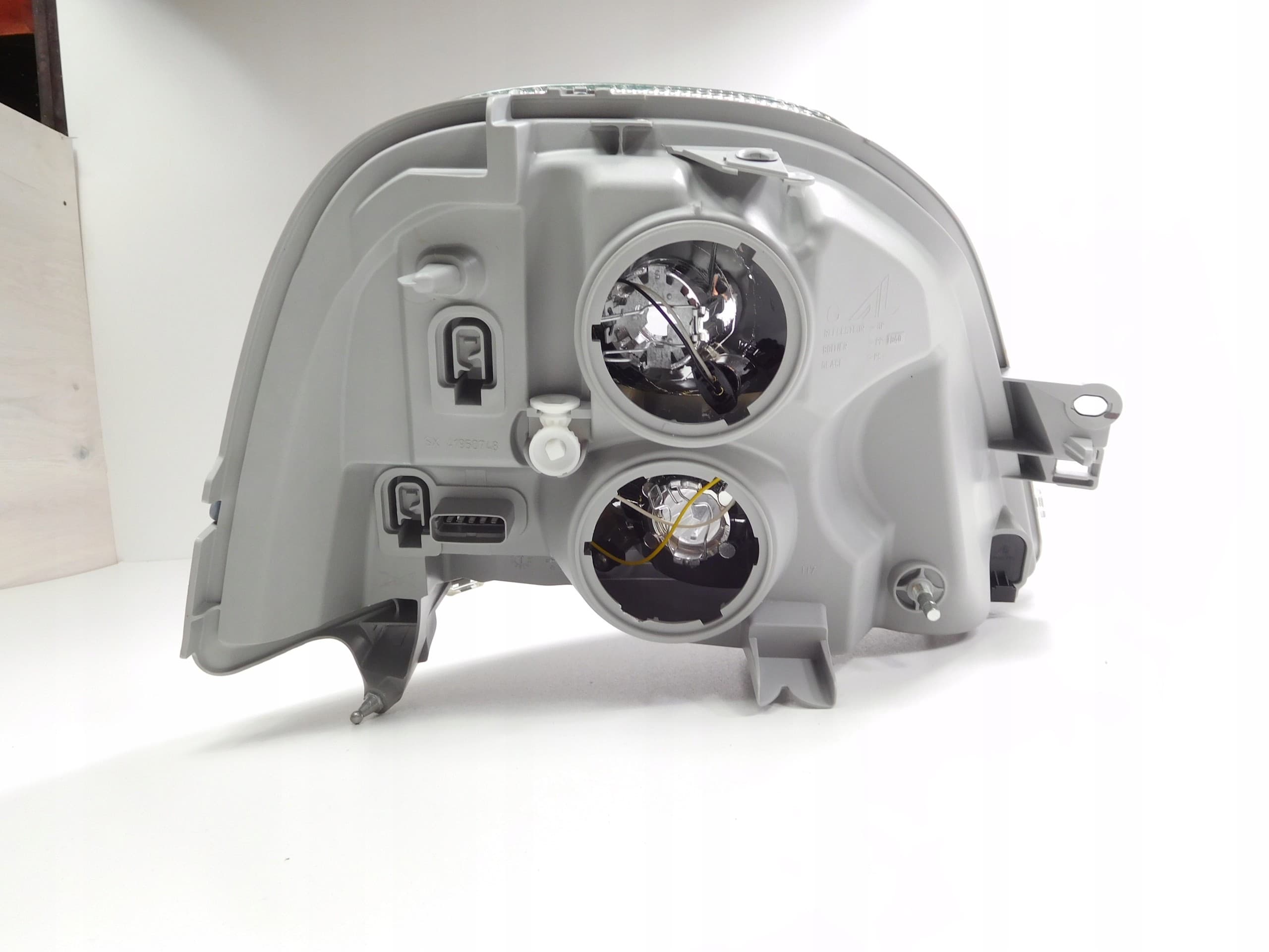 Magneti Marelli 712419501129 Headlight nuevo 6