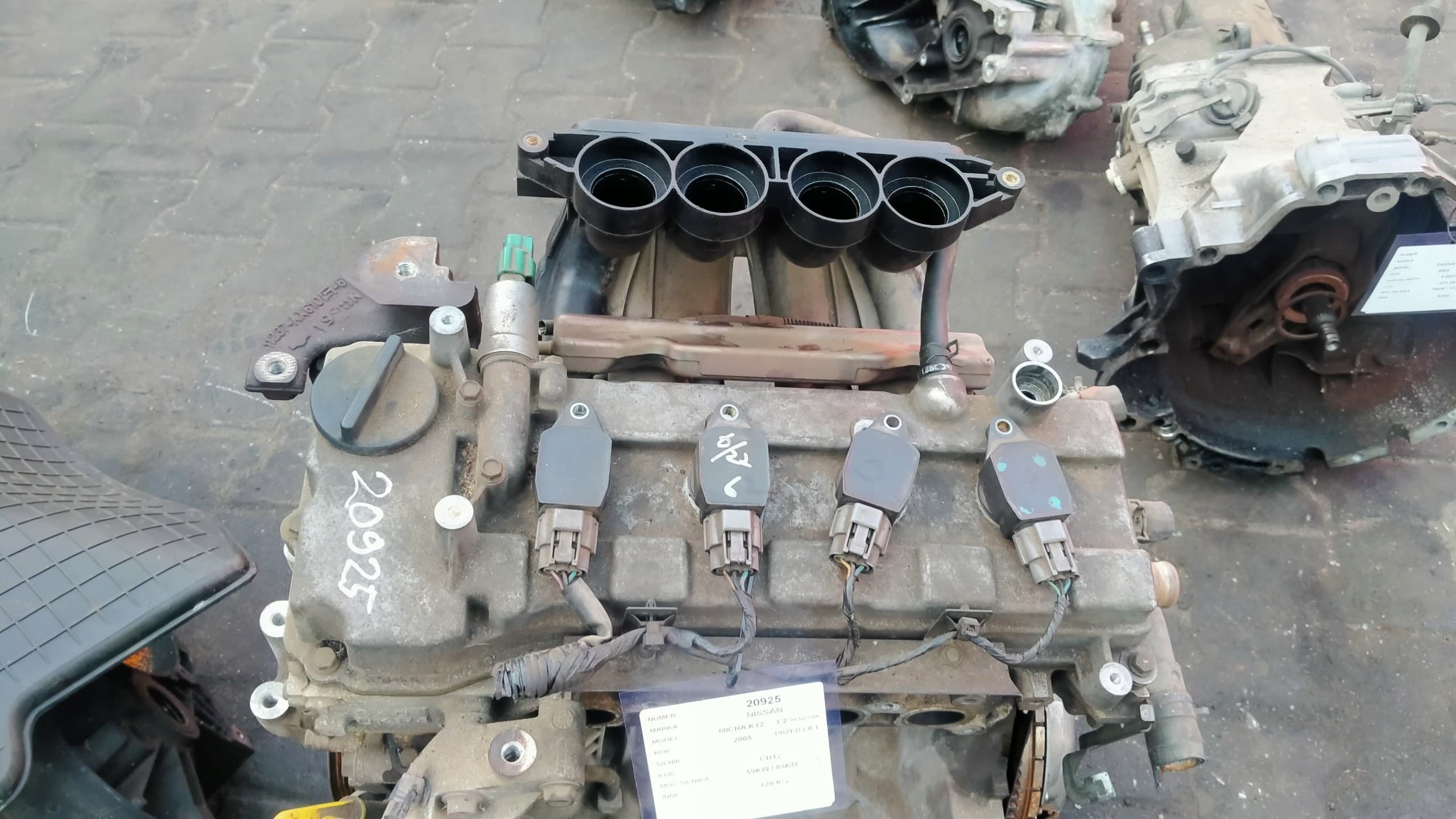 Motor completo Nissan Micra K12 1.2B 59KW 80HP CR12 usado 3