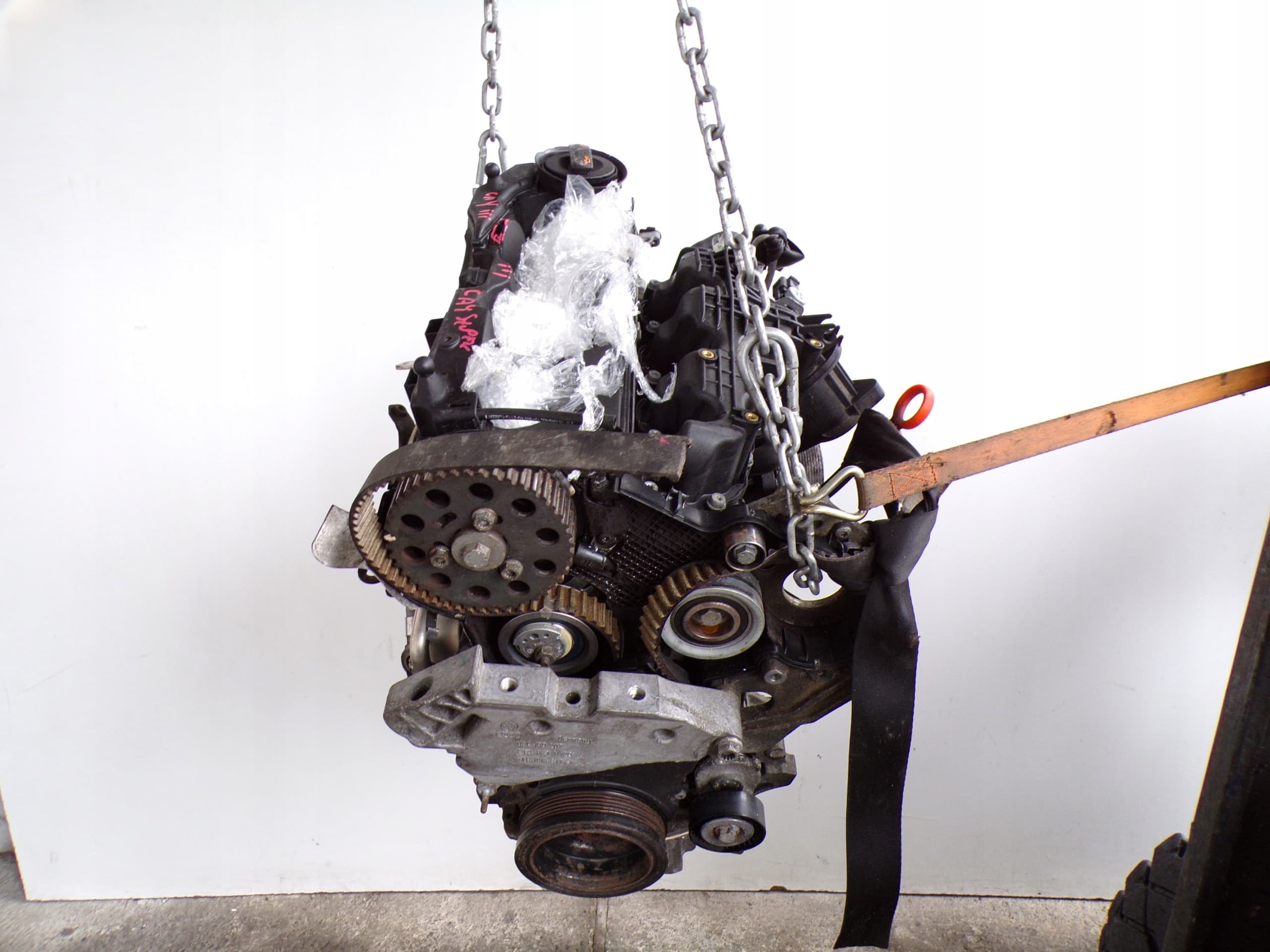Motor Volkswagen Passat B6 Fabia II Octavia II 1.6 TDI Cay usado
