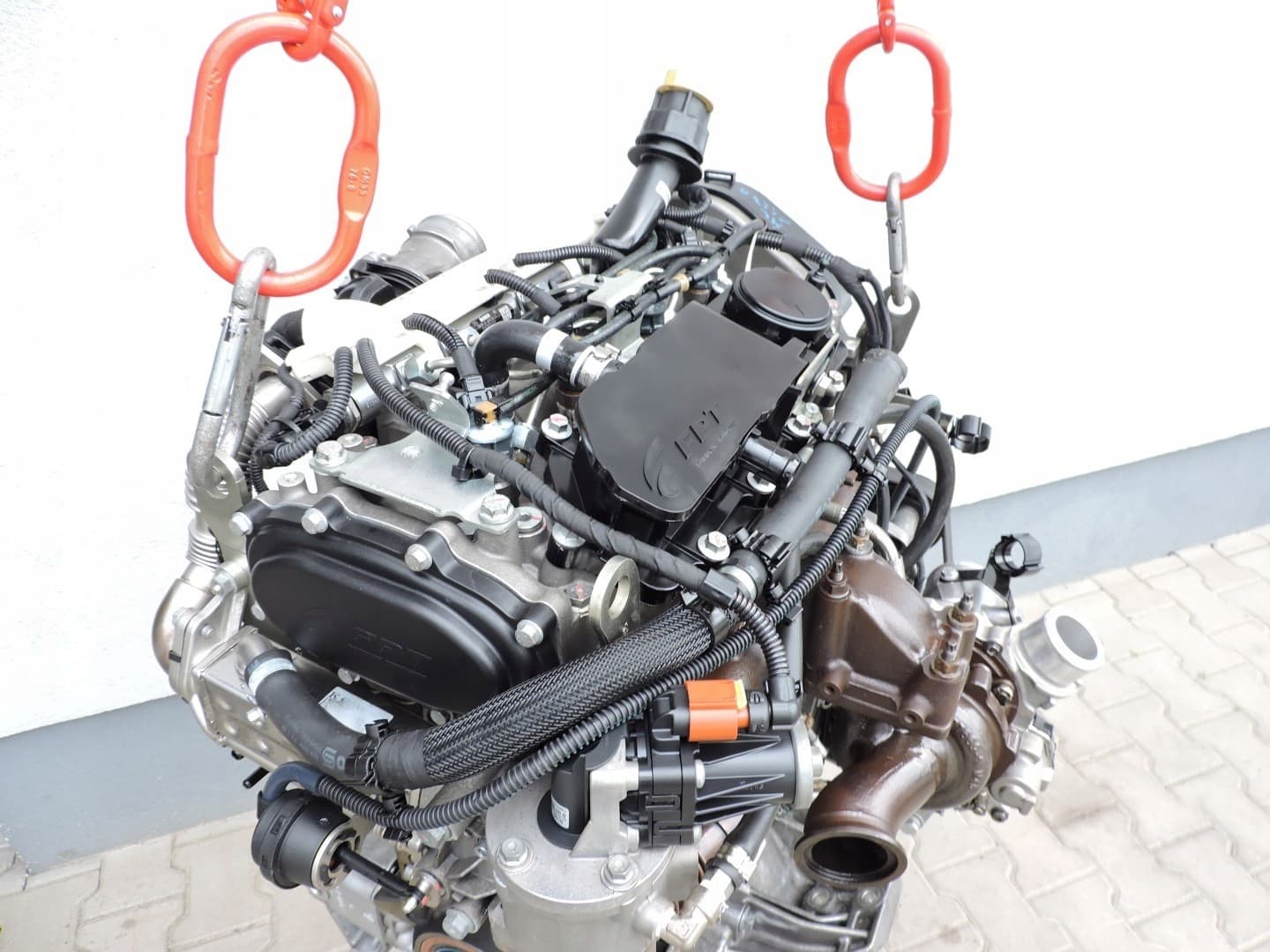 Motor Iveco Daily 2.3 160HP EURO6 F1AGL411A usado 5