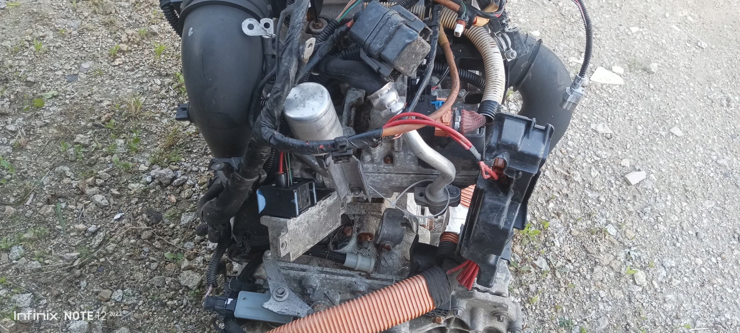 Motor eléctrico trasero Renault Zoe Kangoo sin accesorios usado 5
