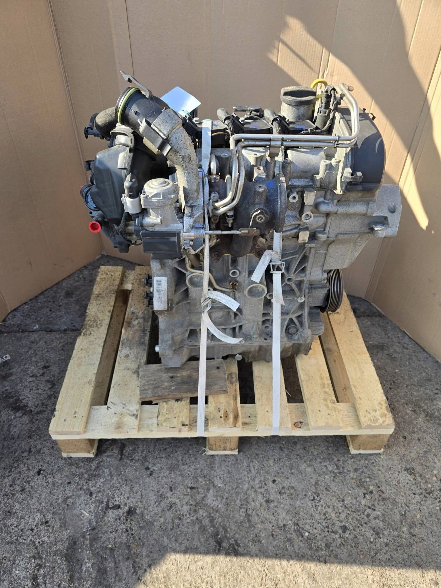 Motor Completo 1.0 TSI Chz VW Audi Skoda No. MAG5147A usado 3