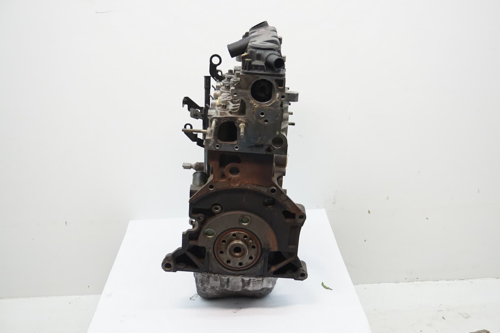 Motor Diésel 2.0 HDI 8V 90 CV Rhy 0135FG Citroën Peugeot usado 4