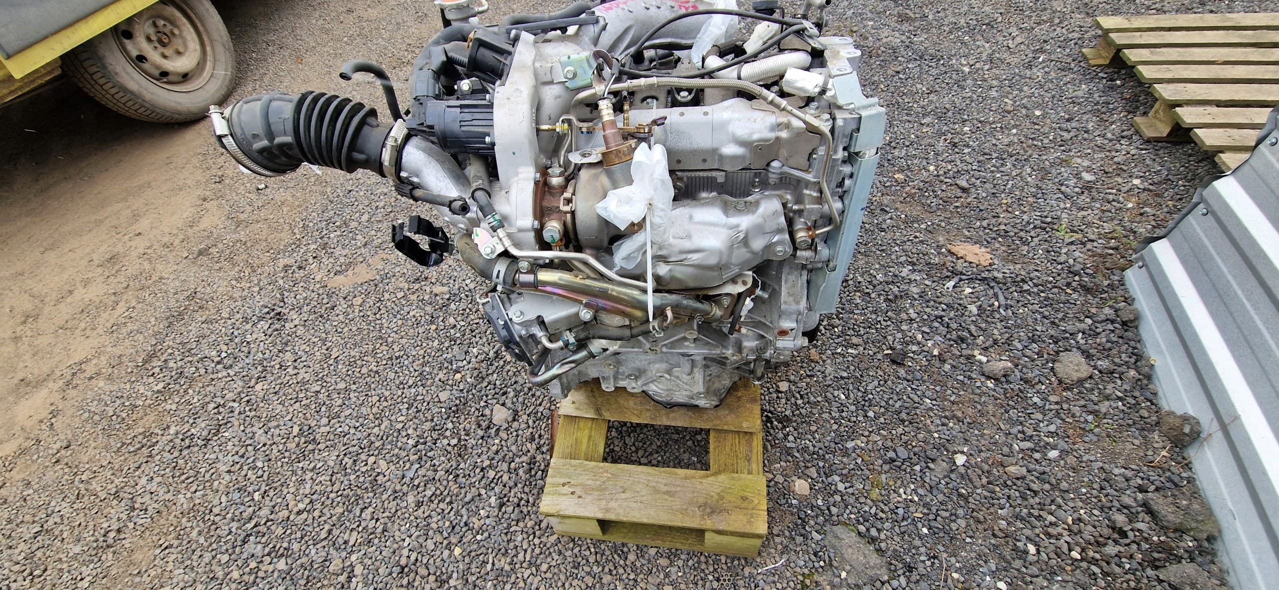Motor completo Nissan Qashqai J11 1.6 Dig-T gasolina usado 10