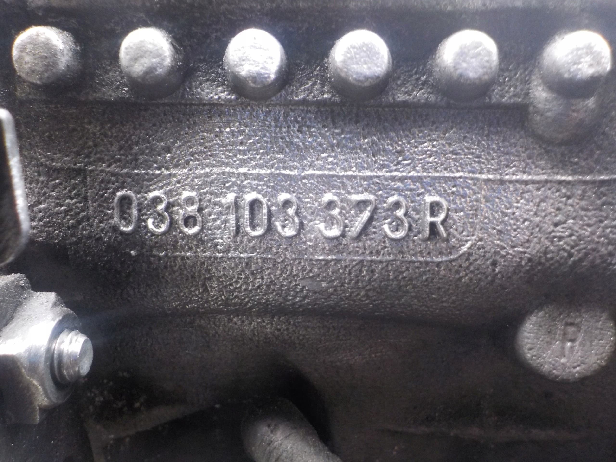 Accesorios de soporte del motor 1.9 TDI Audi A4 B5 038103373R usado 4
