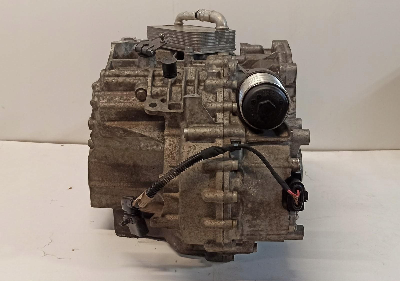 Caja de cambios VW Tiguan II 2.0 TDI 4x4 Suk 0GC300012E dq381 usado 3