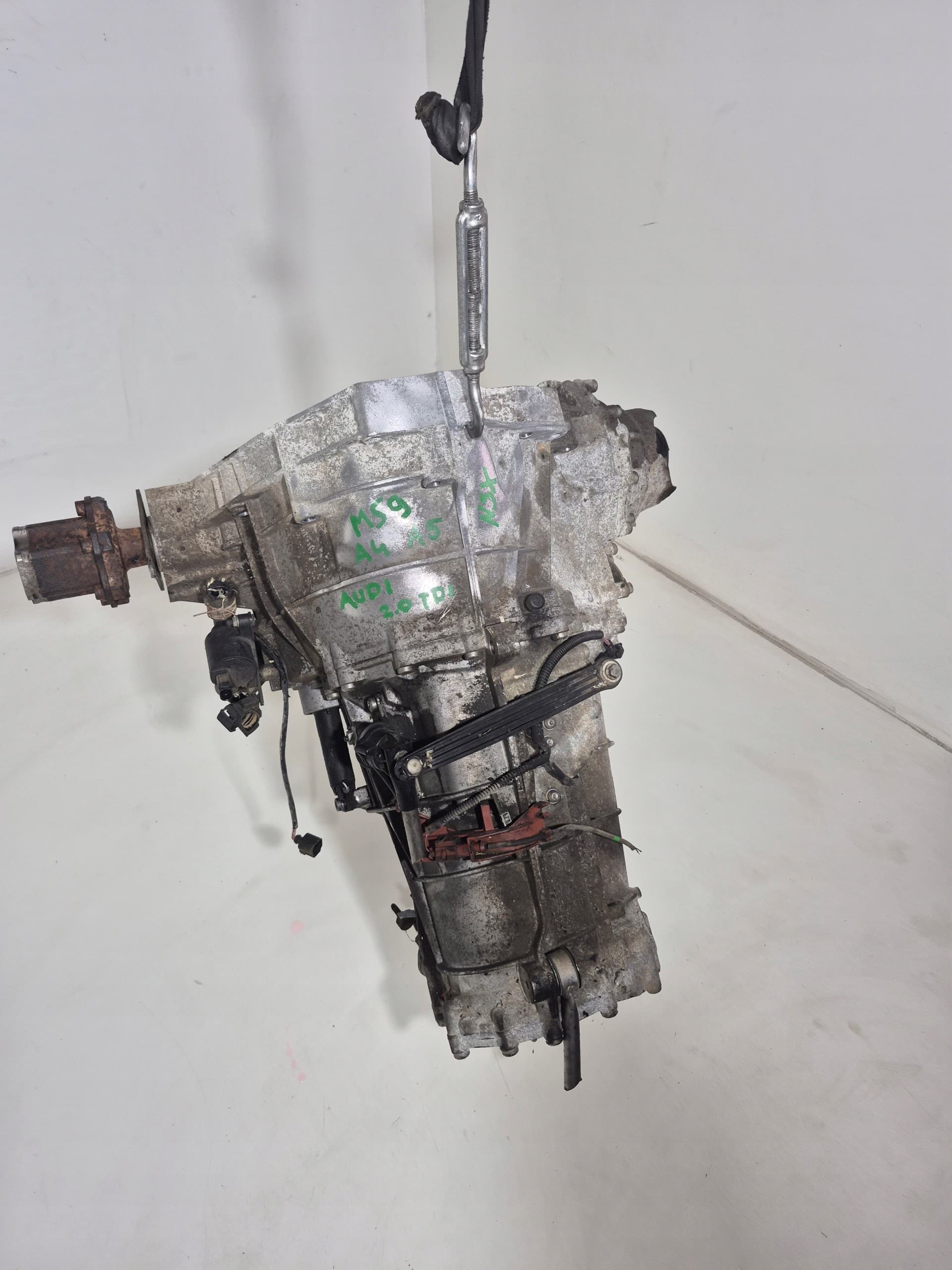 Caja de Cambios Audi A4 B8 A5 8T 2.0 TDI Nsx usado 5
