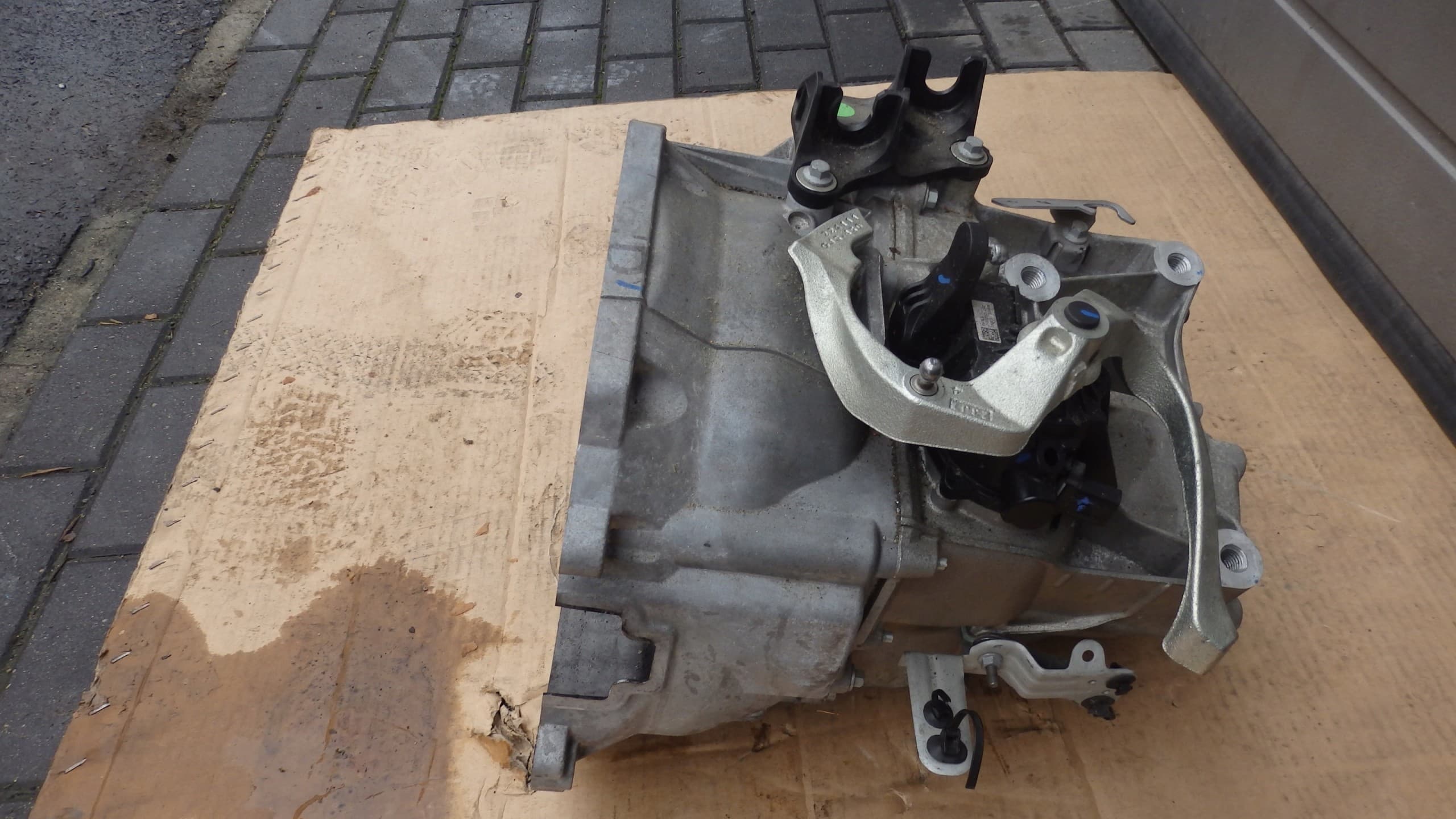 Caja de Cambios Manual Ford Fiesta MK8 ST 1.5 EcoBoost usado 3