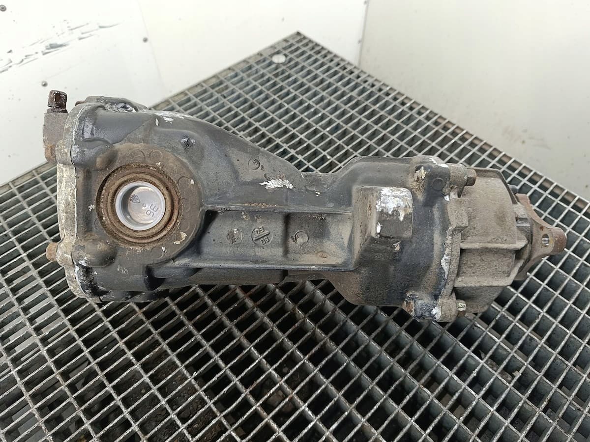 Diferencial Trasero Hyundai Tucson 2.0 CRDI 47800-39000 usado 2