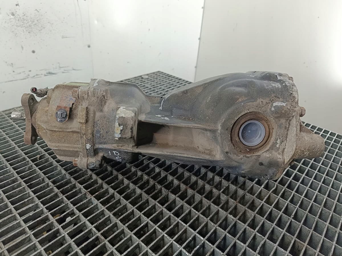 Diferencial Trasero Hyundai Tucson 2.0 CRDI 47800-39000 usado 5