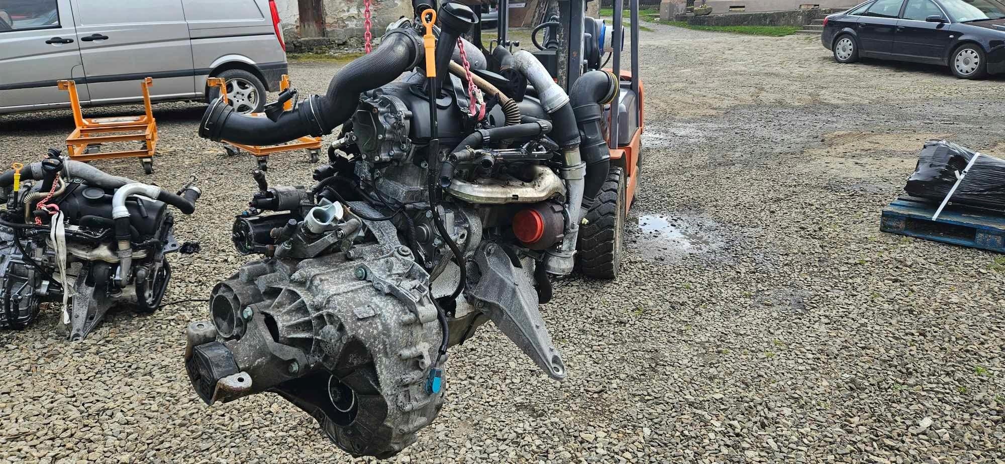 Motor Completo VW T5 2.5 TDI Axe 174CV usado 2
