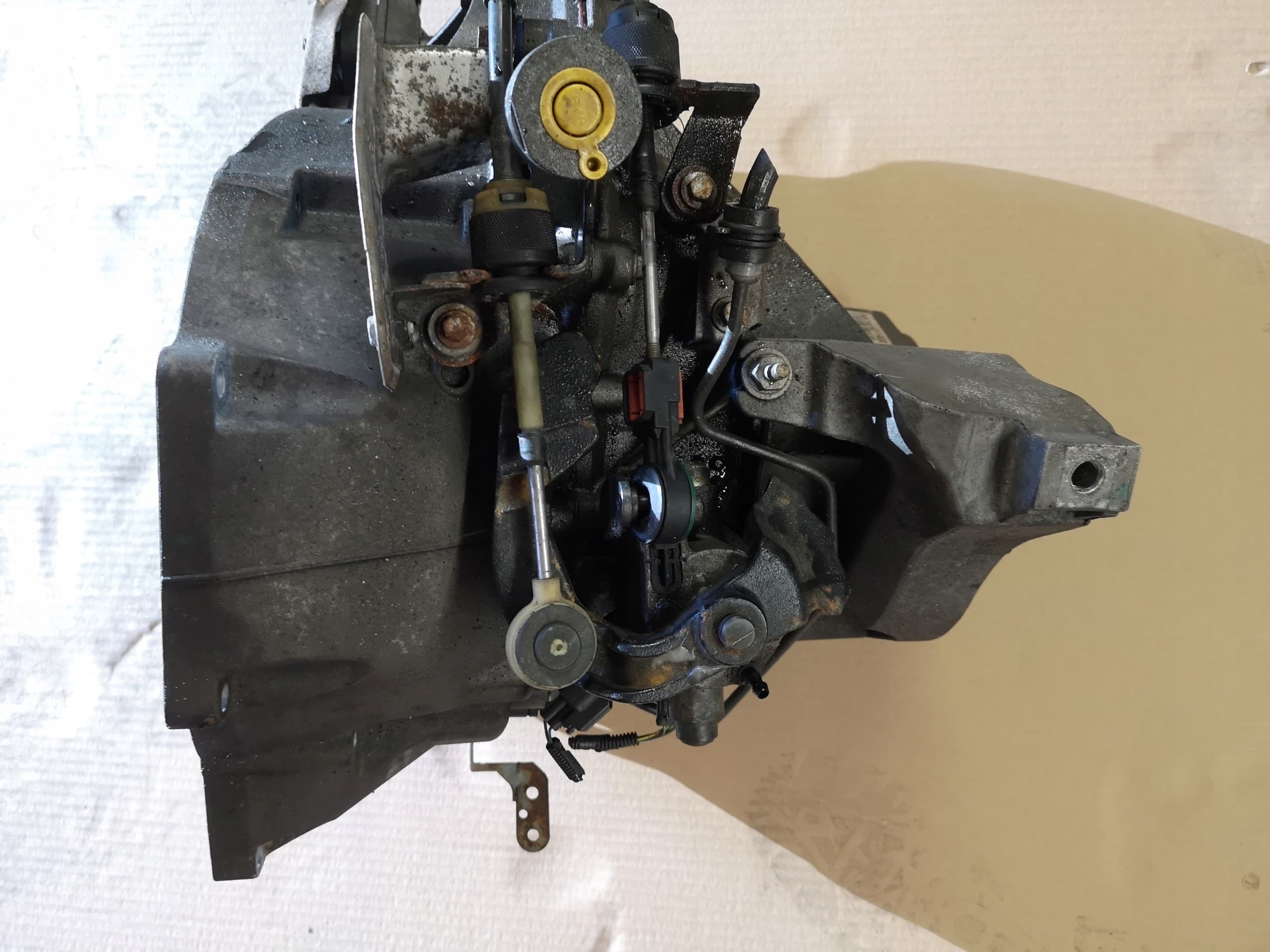 Caja de Cambios Manual Ford C-Max MK2 1.6 Ecoboost Focus MK3 usado