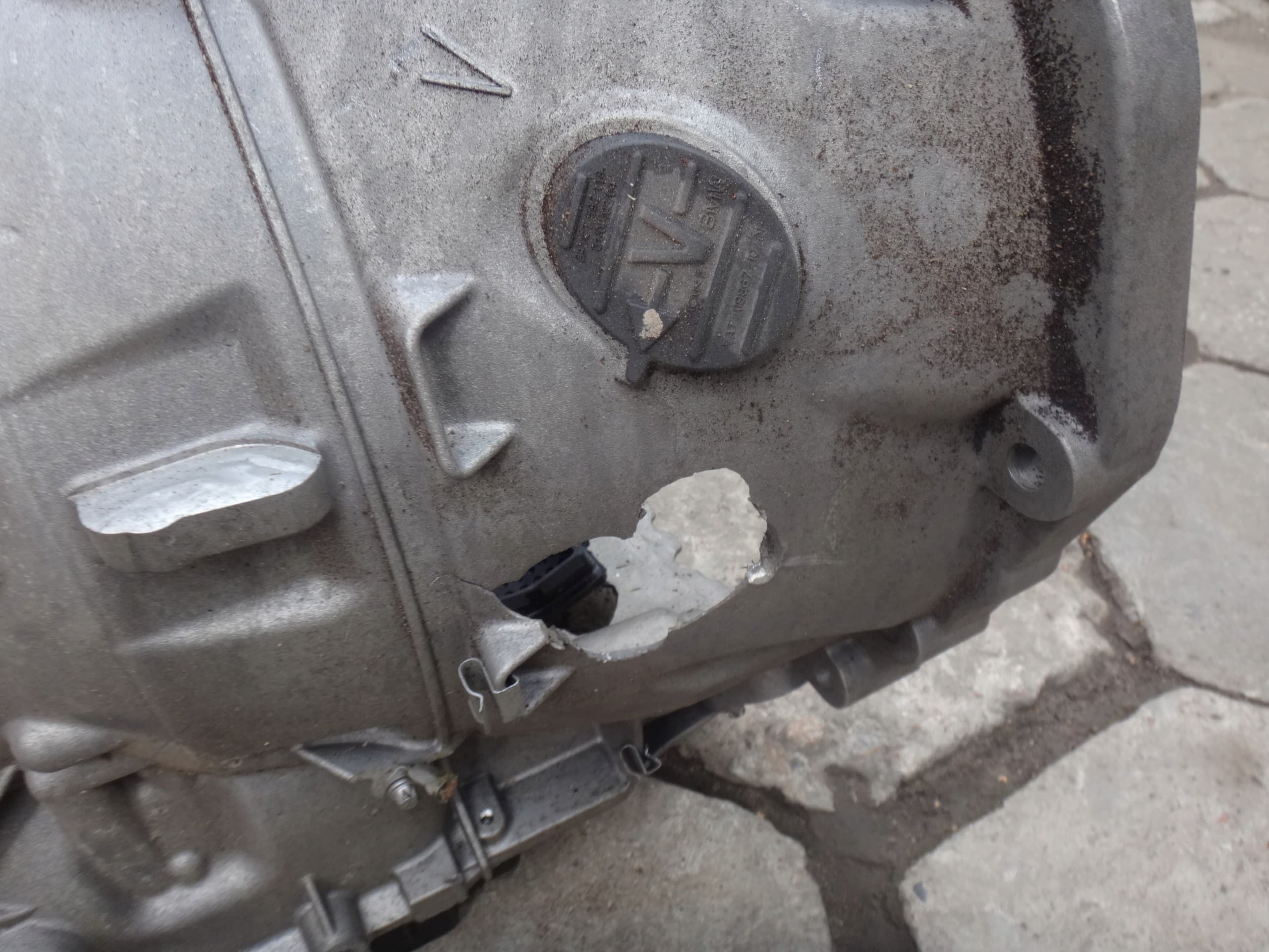Caja de Cambios Automática Dañada BMW N74 usado 5