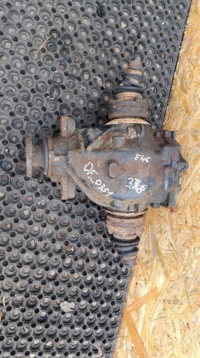 Difusor Puente BMW E46 3.38 7509779 usado 5