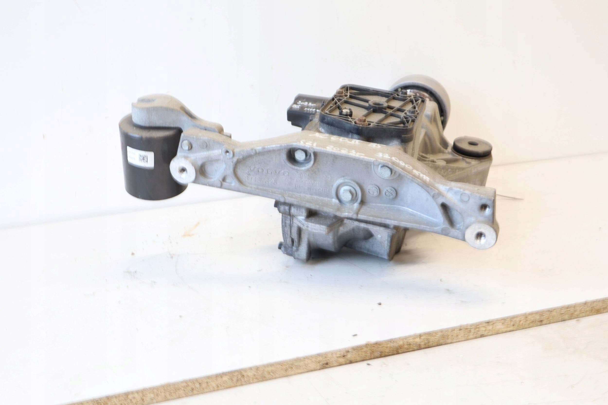 Diferencial trasero Volvo XC60 II B5 2023 1216708 usado 4