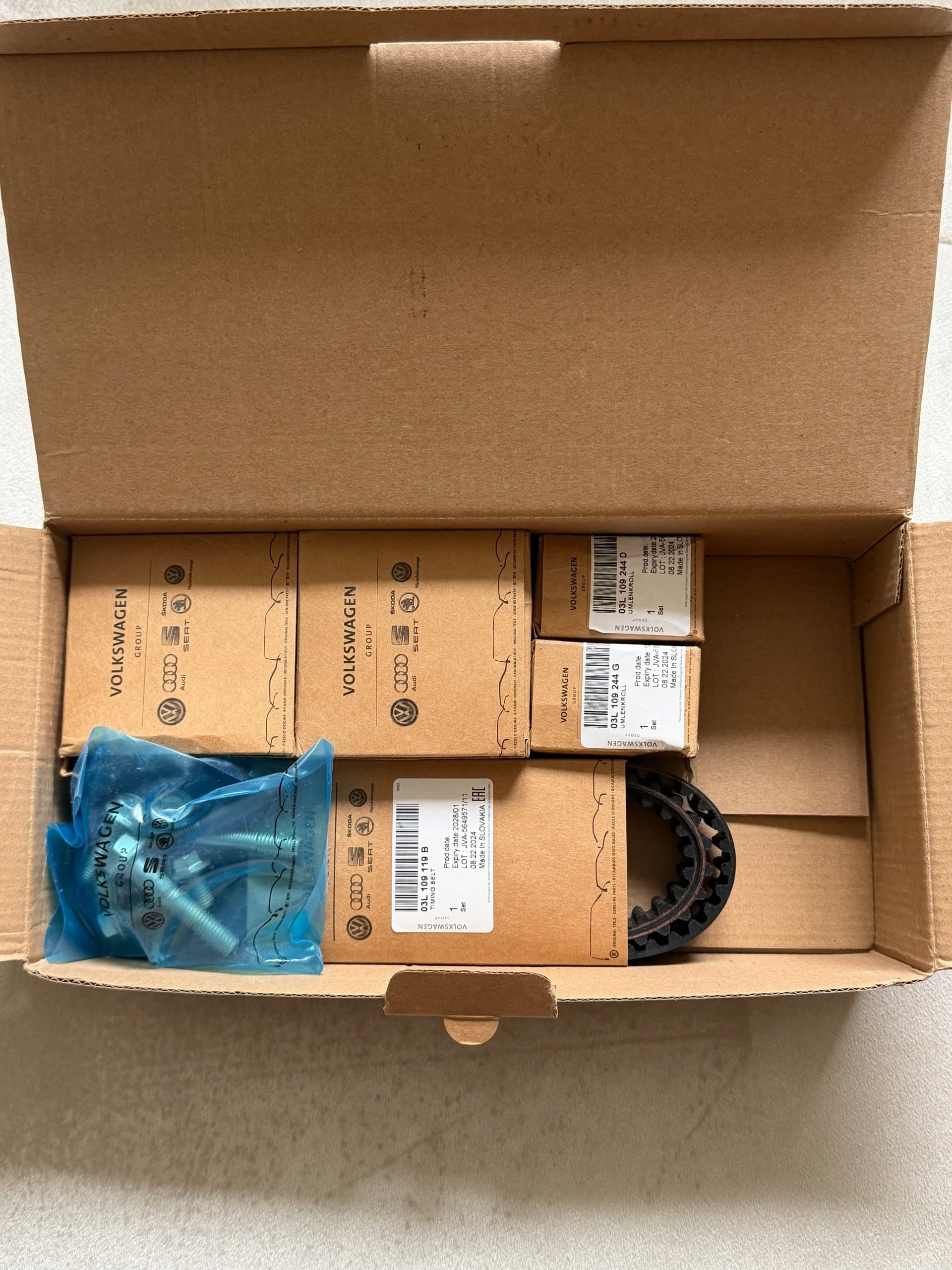 Kit de Correa de Distribución Volkswagen OE 03L198119F nuevo 3