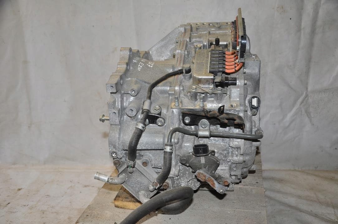 Transmisión automática Toyota Corolla 2019 3NM usado 8