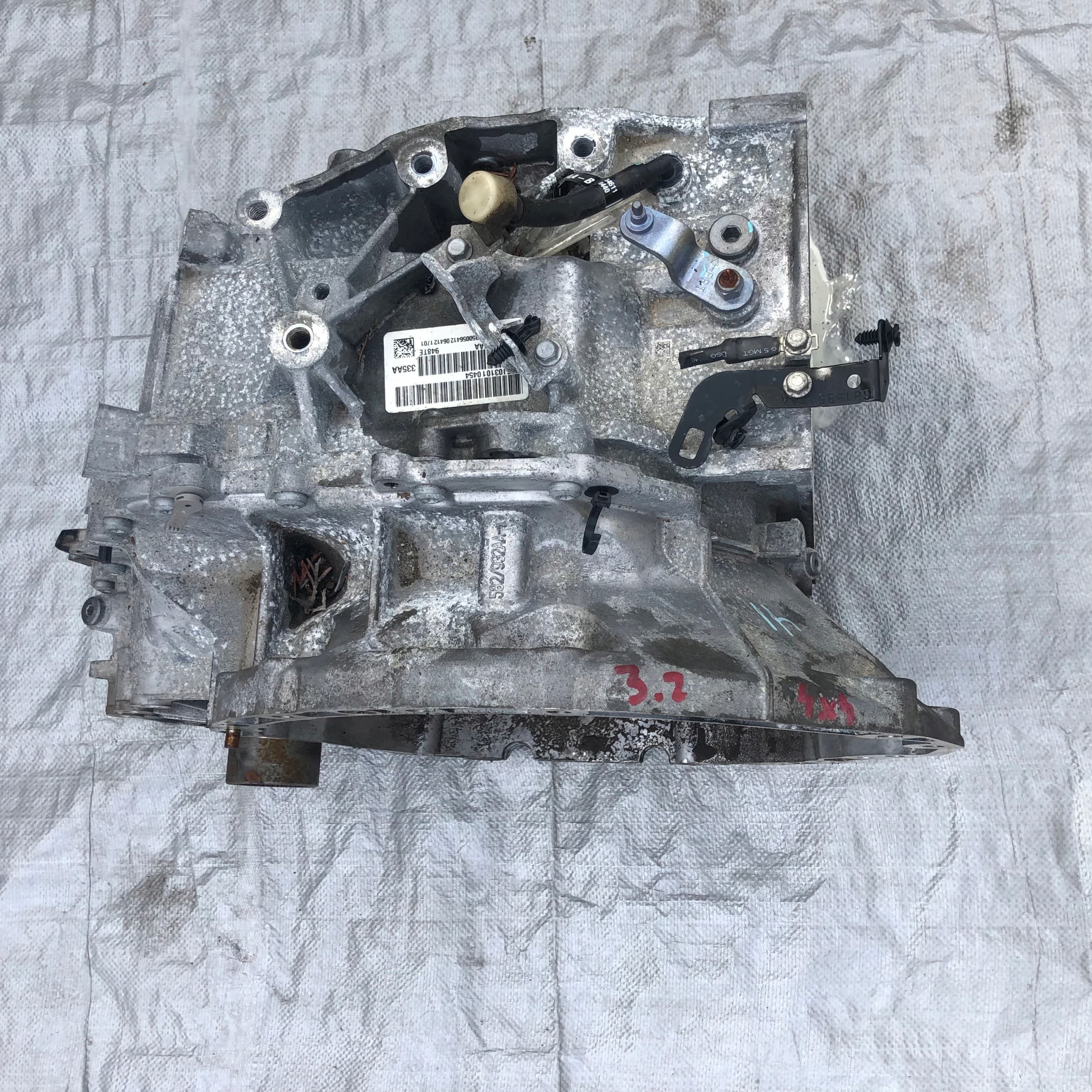 Carcasa de caja de cambios Jeep Cherokee KL 3.2 4x4 usado 4