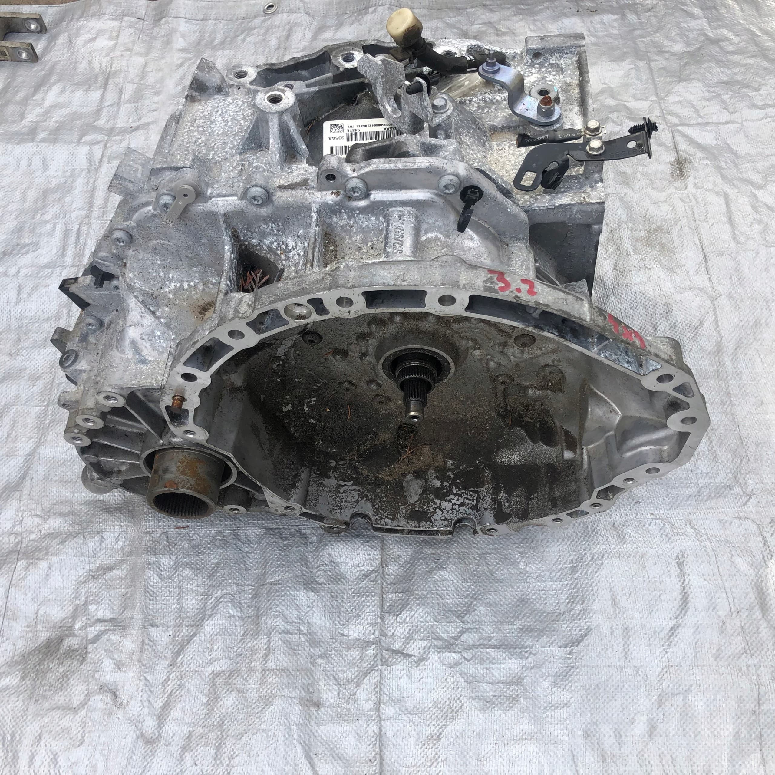 Carcasa de caja de cambios Jeep Cherokee KL 3.2 4x4 usado 5