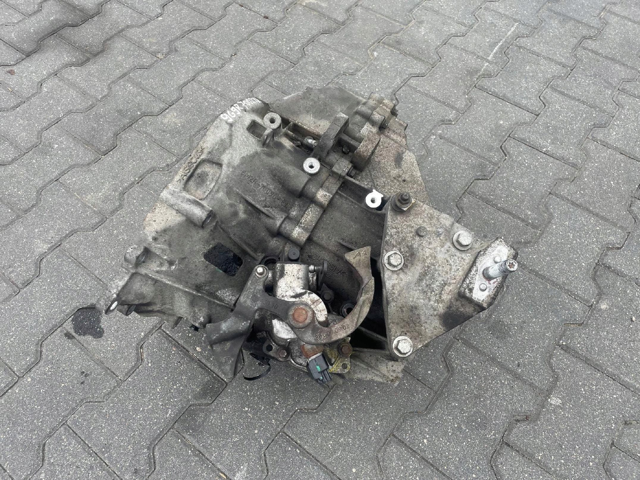 Caja de Cambios 2.0 TDCi 9G9R-7002-XA Ford 2010 usado