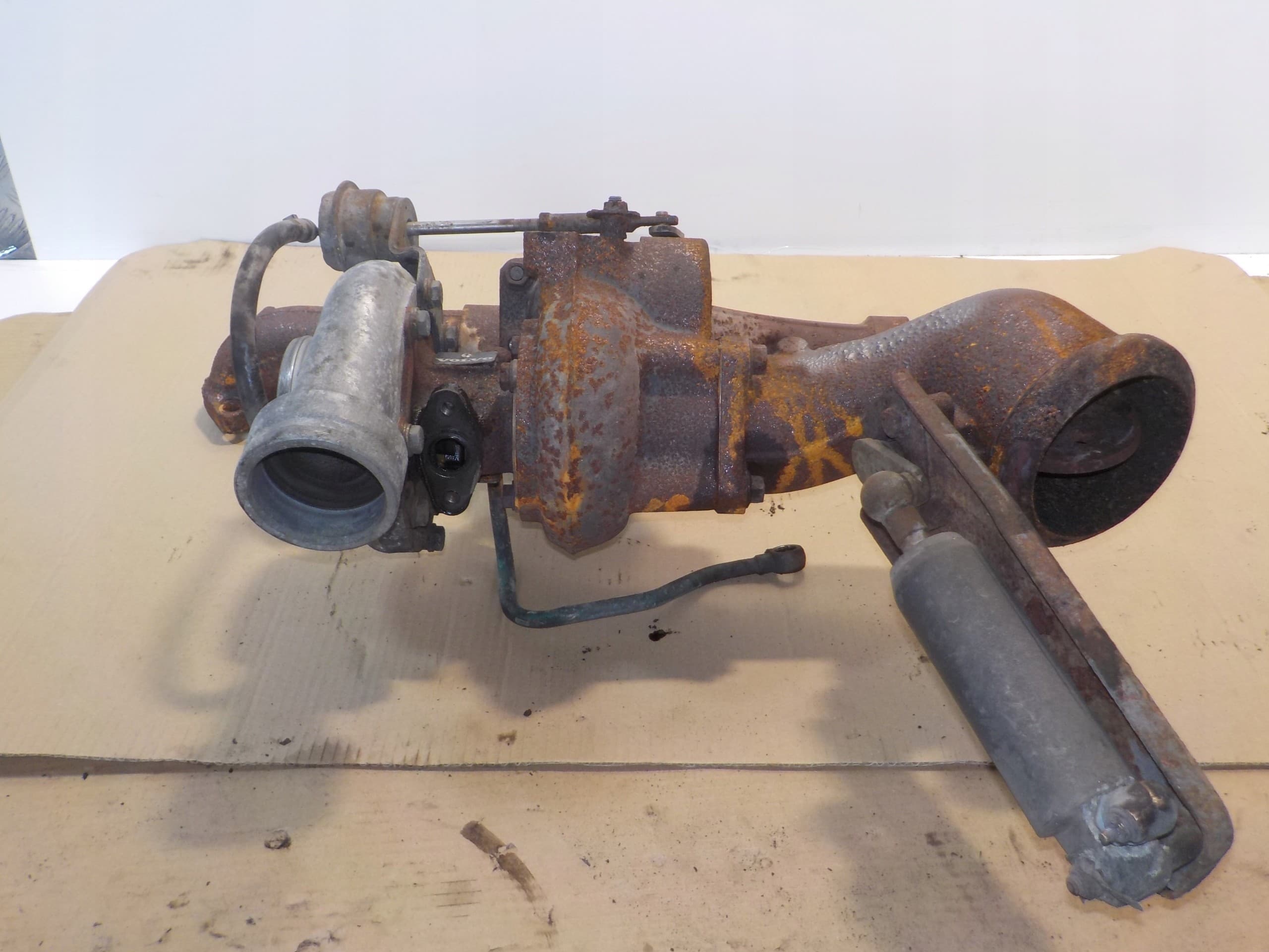 Turbo para Volvo FL usado