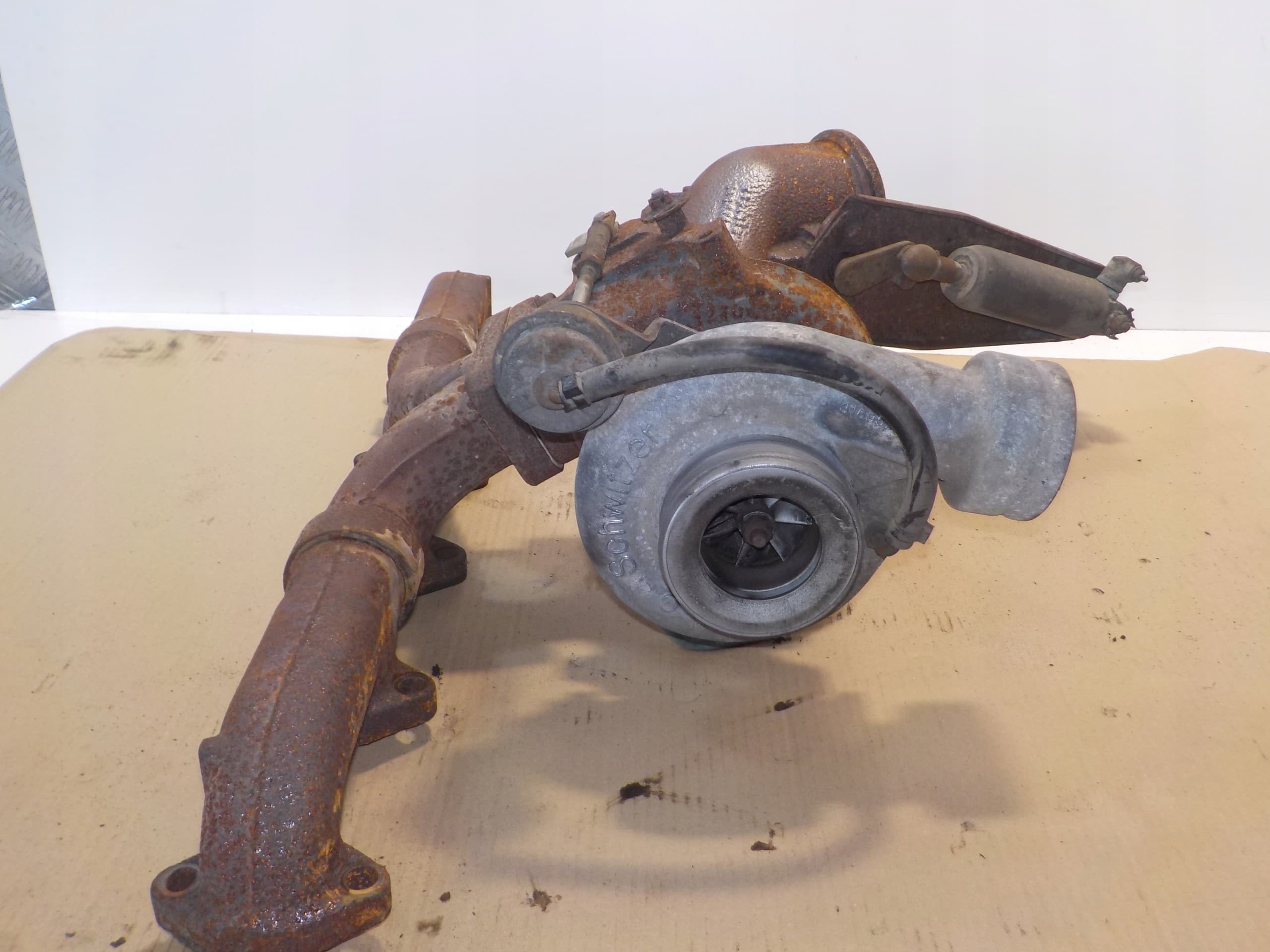 Turbo para Volvo FL usado 4