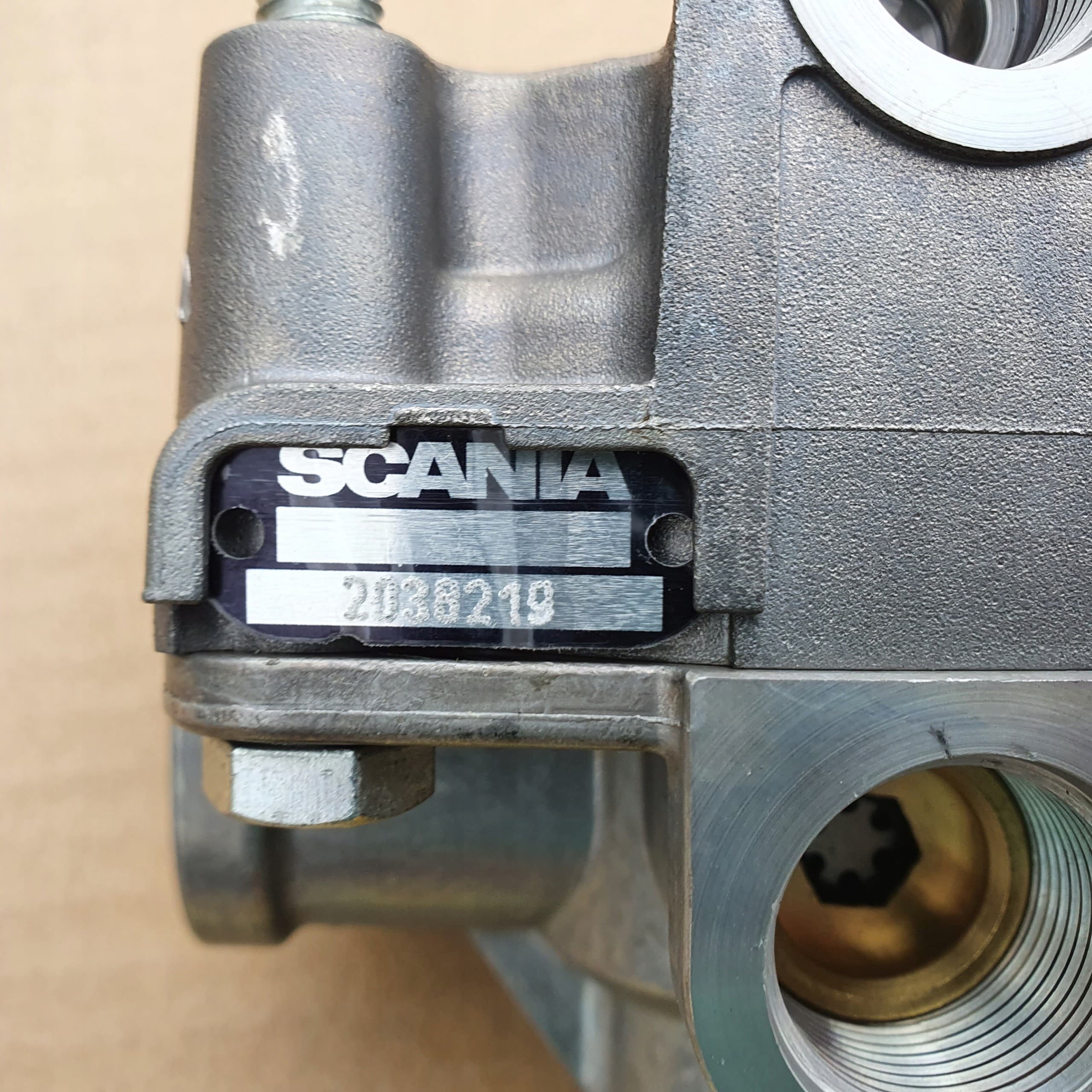 Válvula Wabco 9730113000 nuevo 9