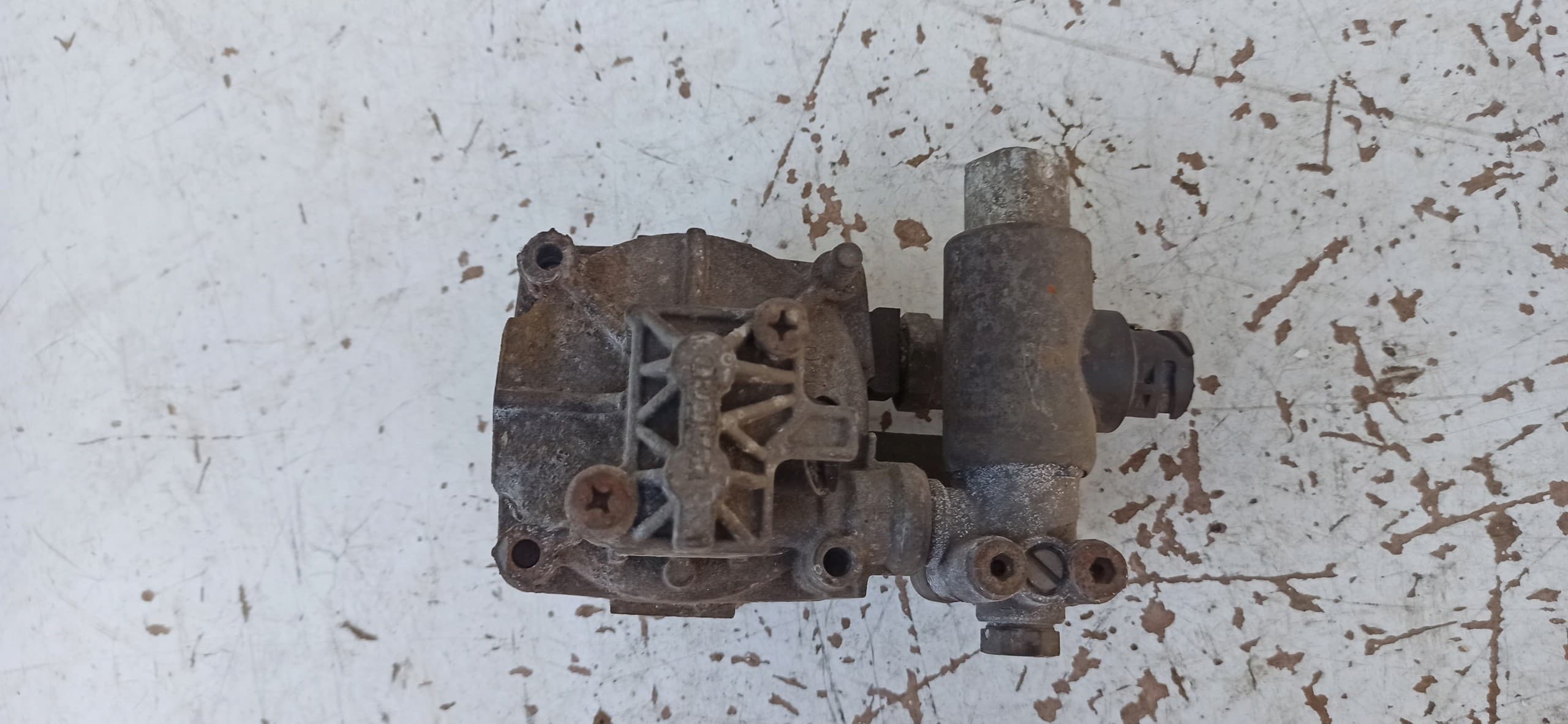 Válvula de Relé Wabco Ebs 4802070010 4421977102 usado 4