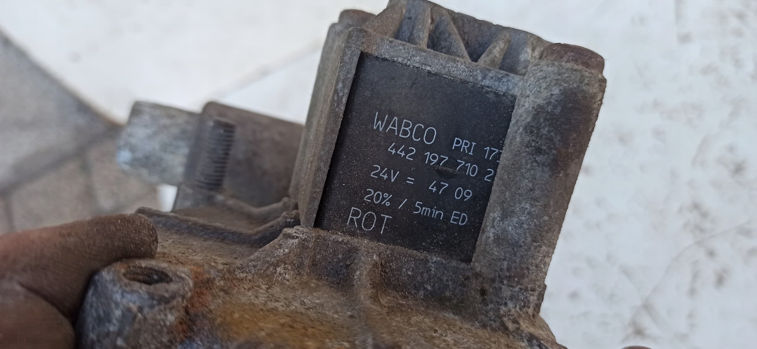 Válvula de Relé Wabco Ebs 4802070010 4421977102 usado 6