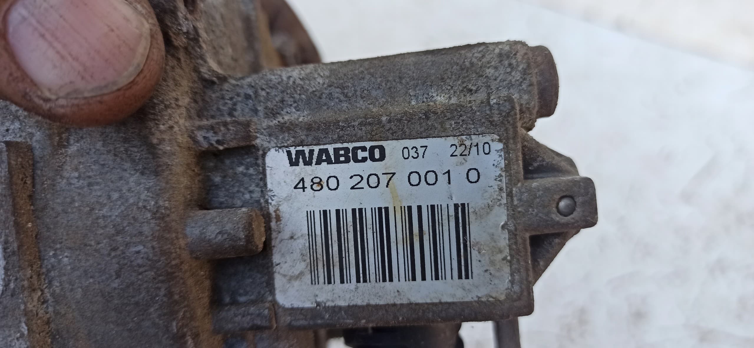 Válvula de Relé Wabco Ebs 4802070010 4421977102 usado 7