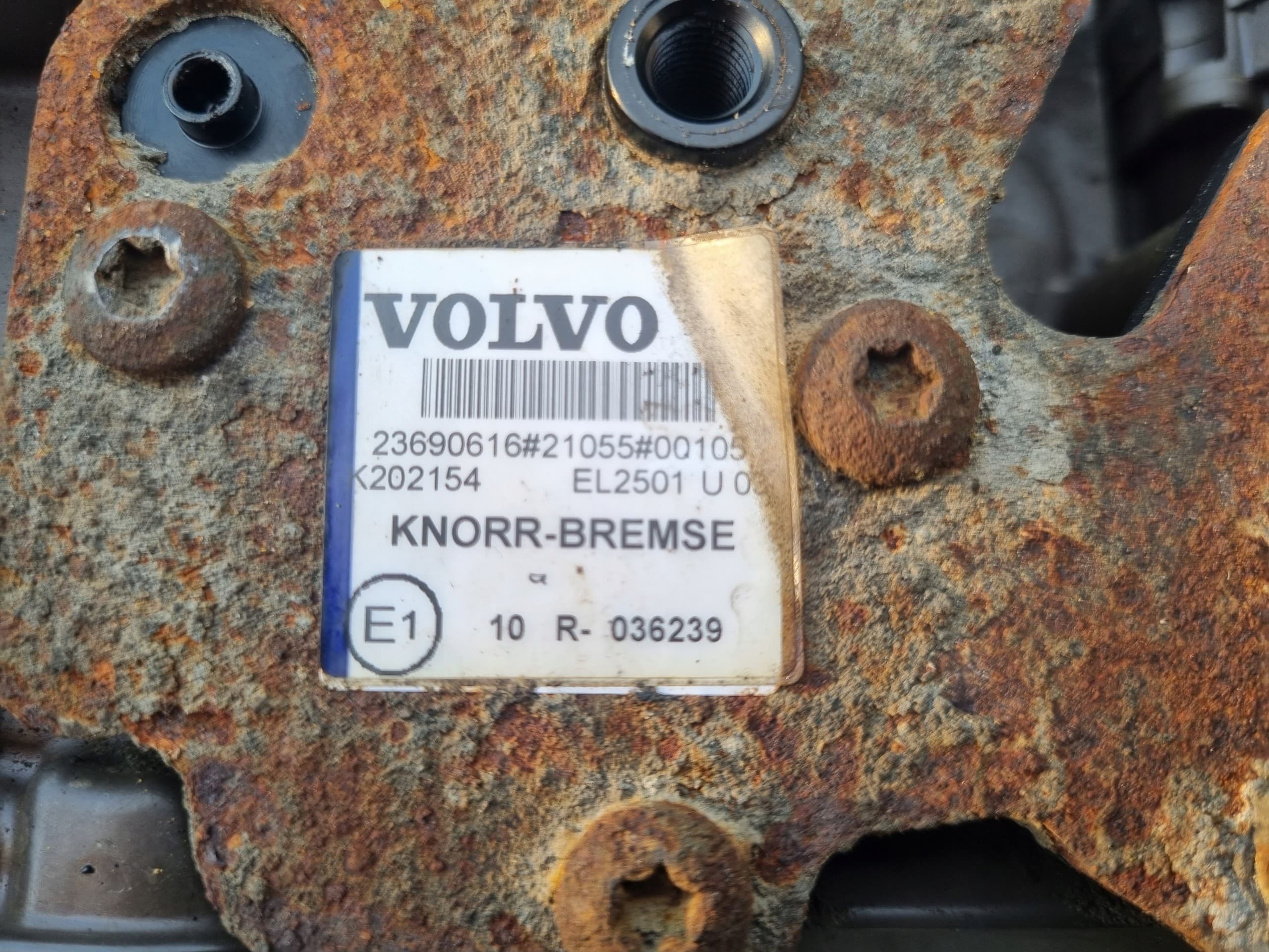 Válvula Deshumidificadora Apm Volvo FH 4 FM 4 Fmx 4 Euro 6 usado 2