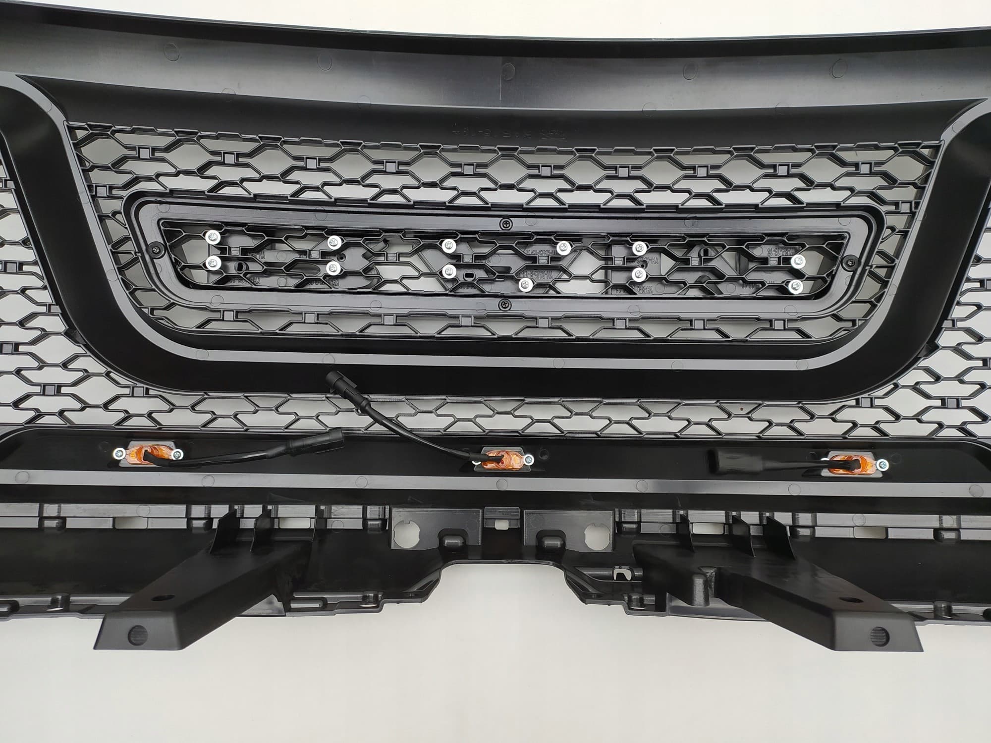 Rejilla Frontal Dodge Ram 2019 - 2024 Estilo Rebel LED nuevo 5