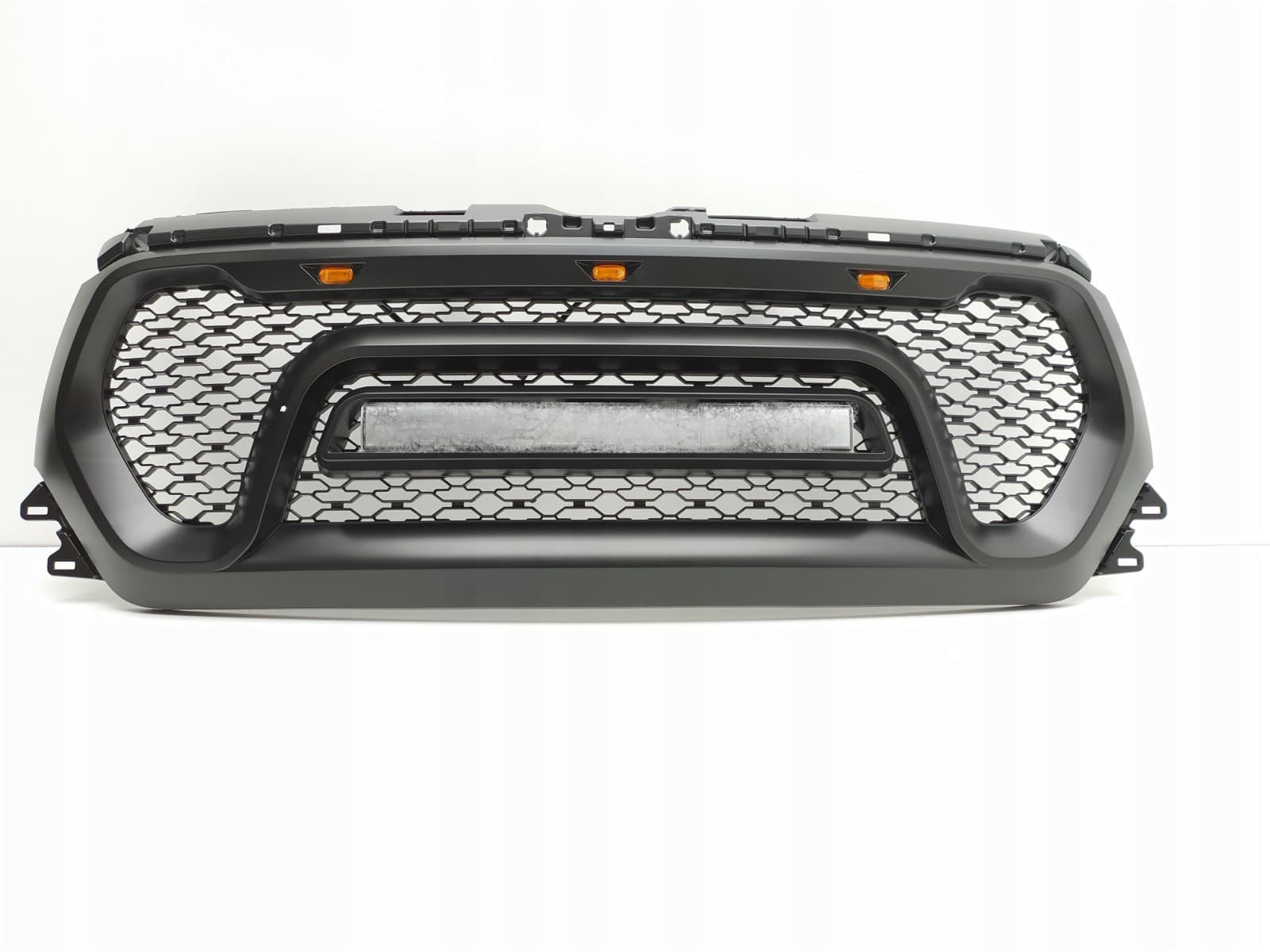 Rejilla Frontal Dodge Ram 2019 - 2024 Estilo Rebel LED nuevo 7