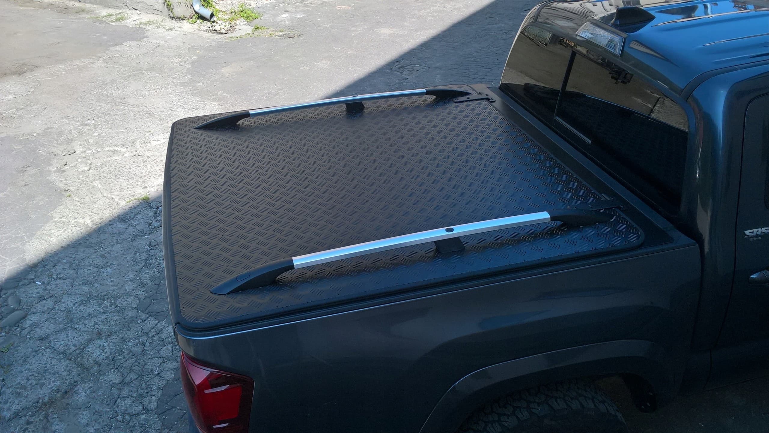 Cubierta para caja de carga Toyota Tacoma nuevo 2