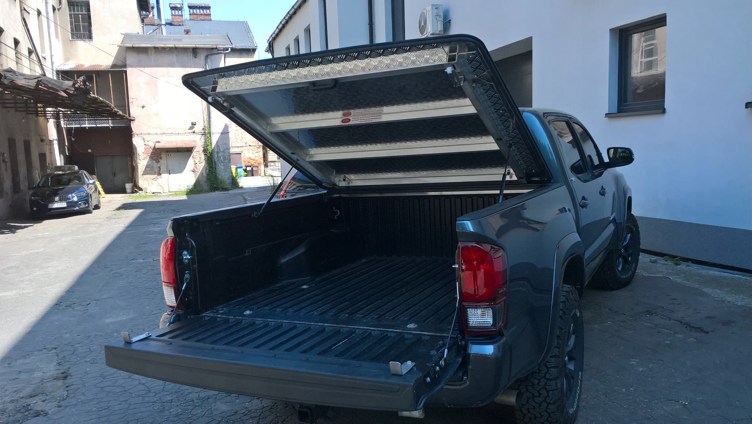 Cubierta para caja de carga Toyota Tacoma nuevo 5