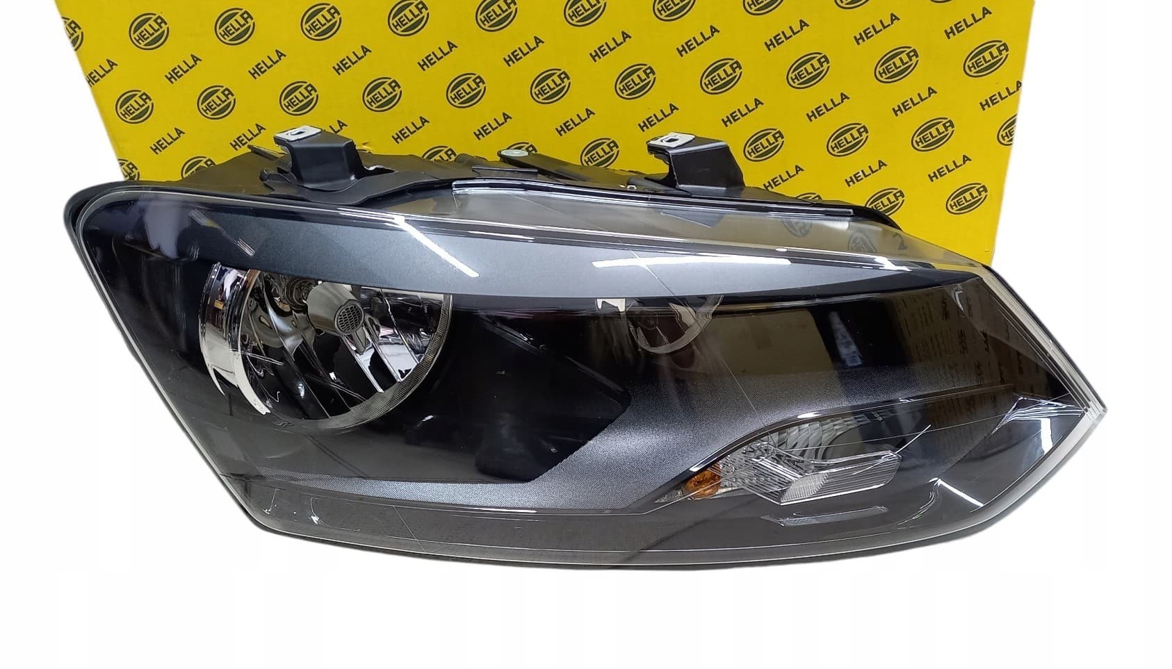 Faro Hella 1EE 247 051-101 para VW Polo V (6R1, 6C1) Derecho nuevo