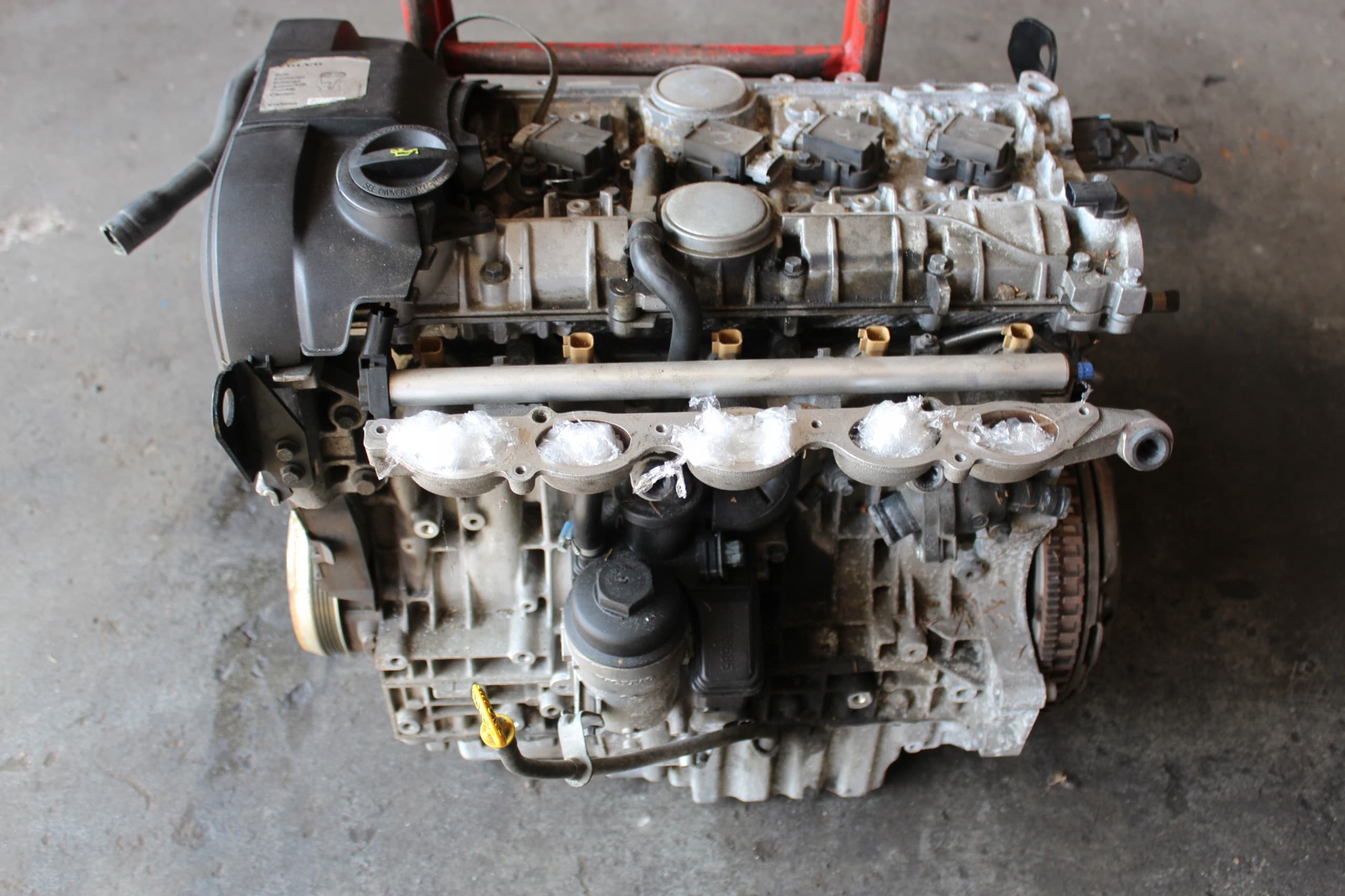 Motor Volvo 2.4 B5244S para V50, S40, C30, C70, V70, S60 usado