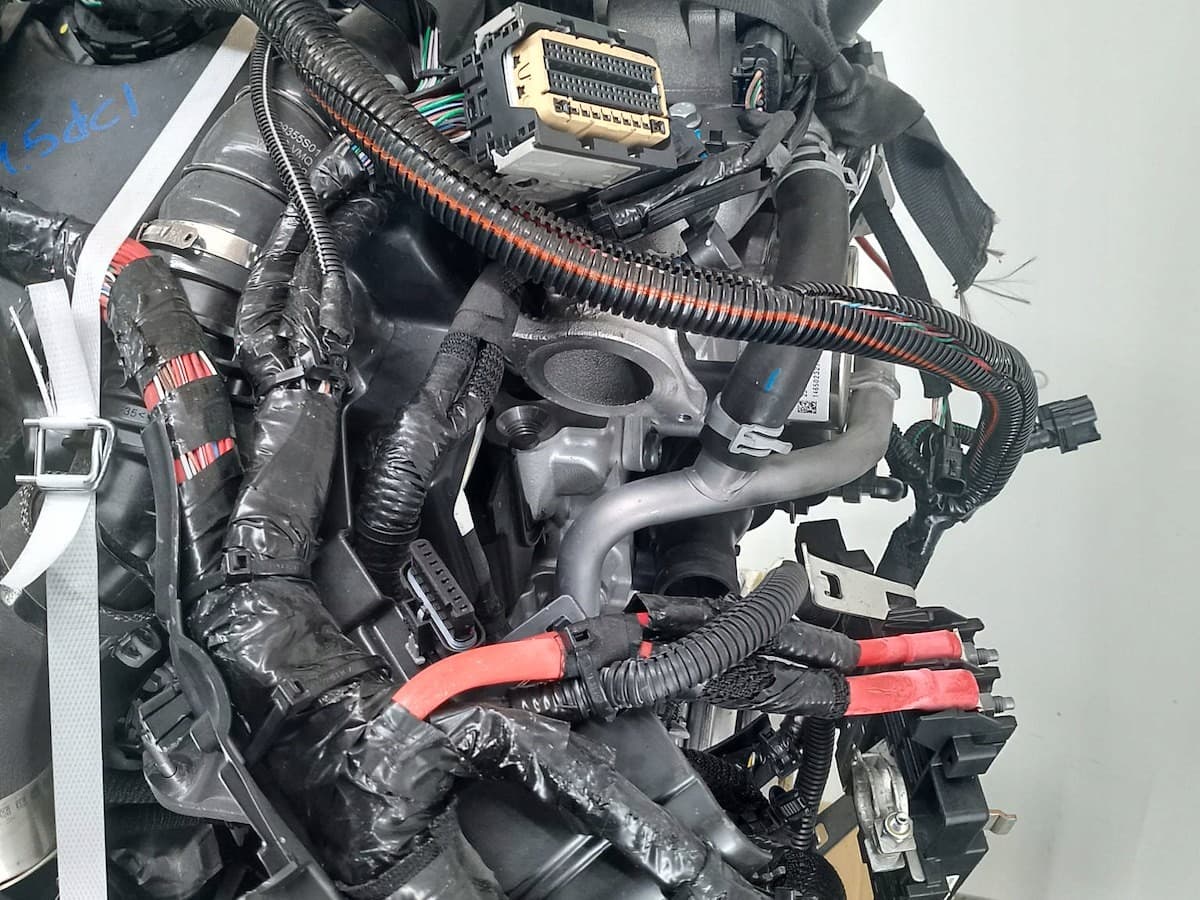 Motor Renault Megane IV K9KU876 1.5 DCI AdBlue usado 4