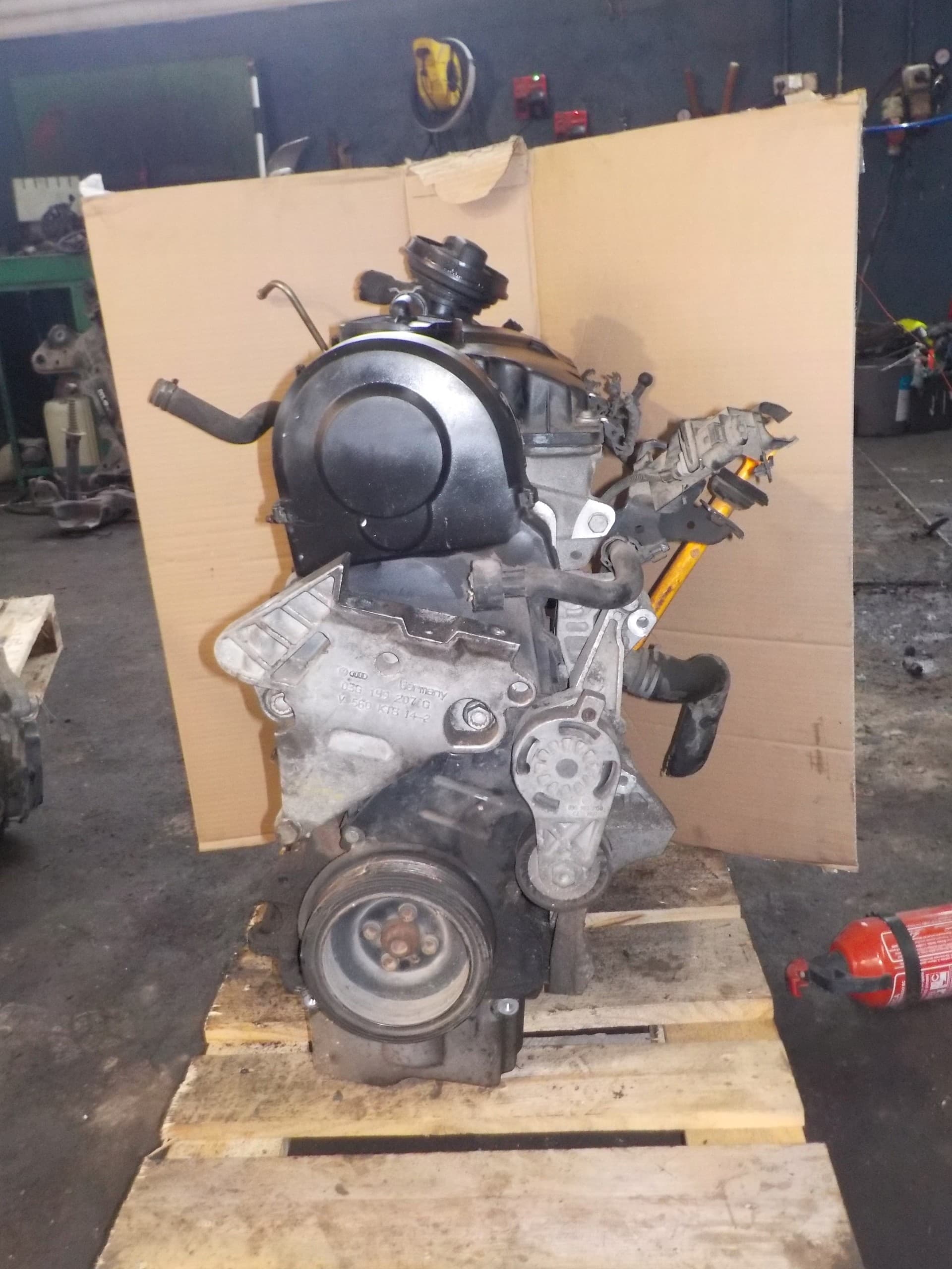Motor Skoda Octavia 1.9 TDI 105 CV 2008 Ref. 038021CB usado 6