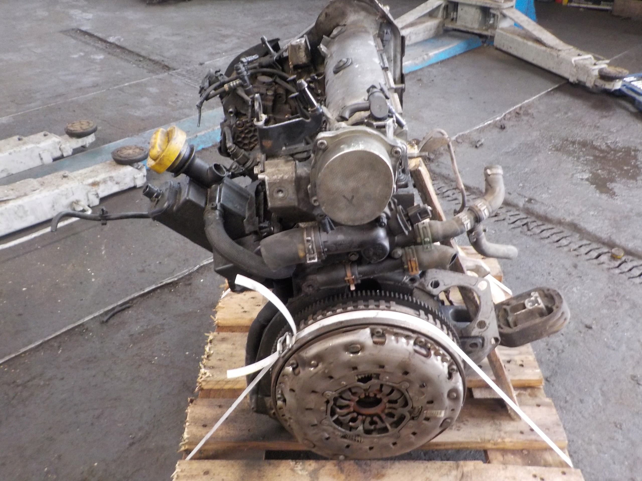 Motor Renault Megane 100014418R usado 2